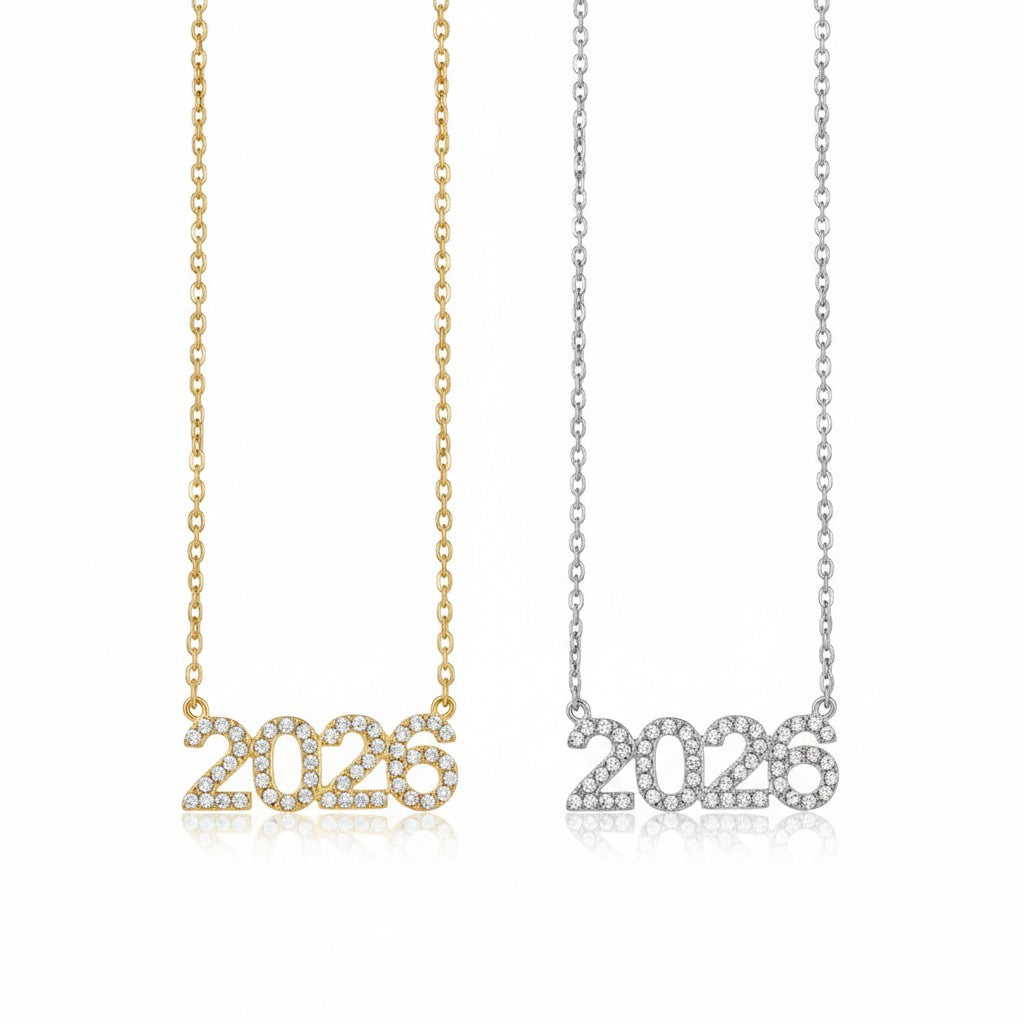 Κολιέ γούρι 2026 από ατσάλι με ζιργκόν – διαθέσιμο σε χρυσό και ασημί So Cute by Dimi