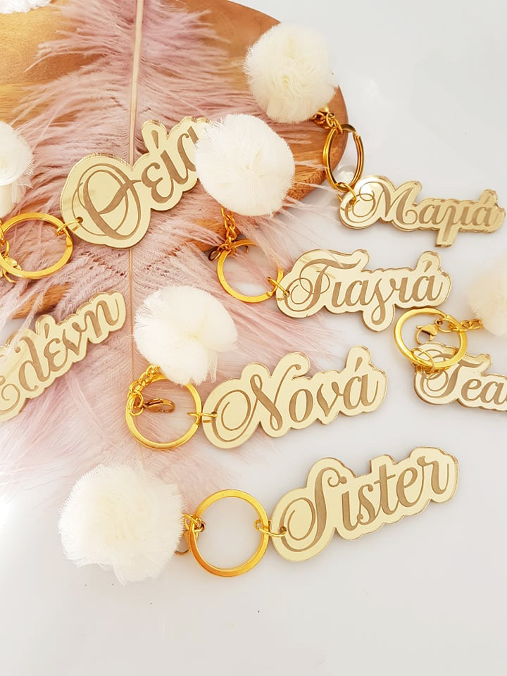 Μπρελόκ καθρέφτης με πον πον (μαμά, νονά, θεία, γιαγιά, sister, teacher, όνομα) - So Cute by Dimi