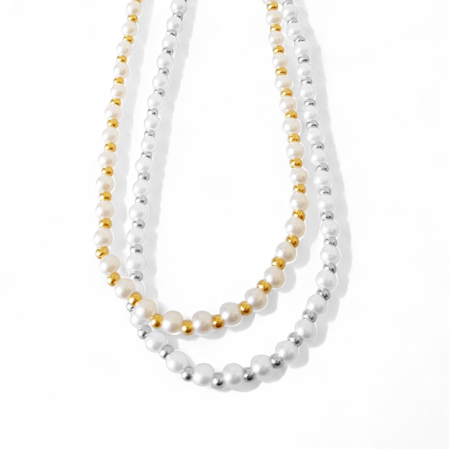 Basic κολιέ με γυάλινες πέρλες και μεταλλικές χάντρες – So Cute by Dimi