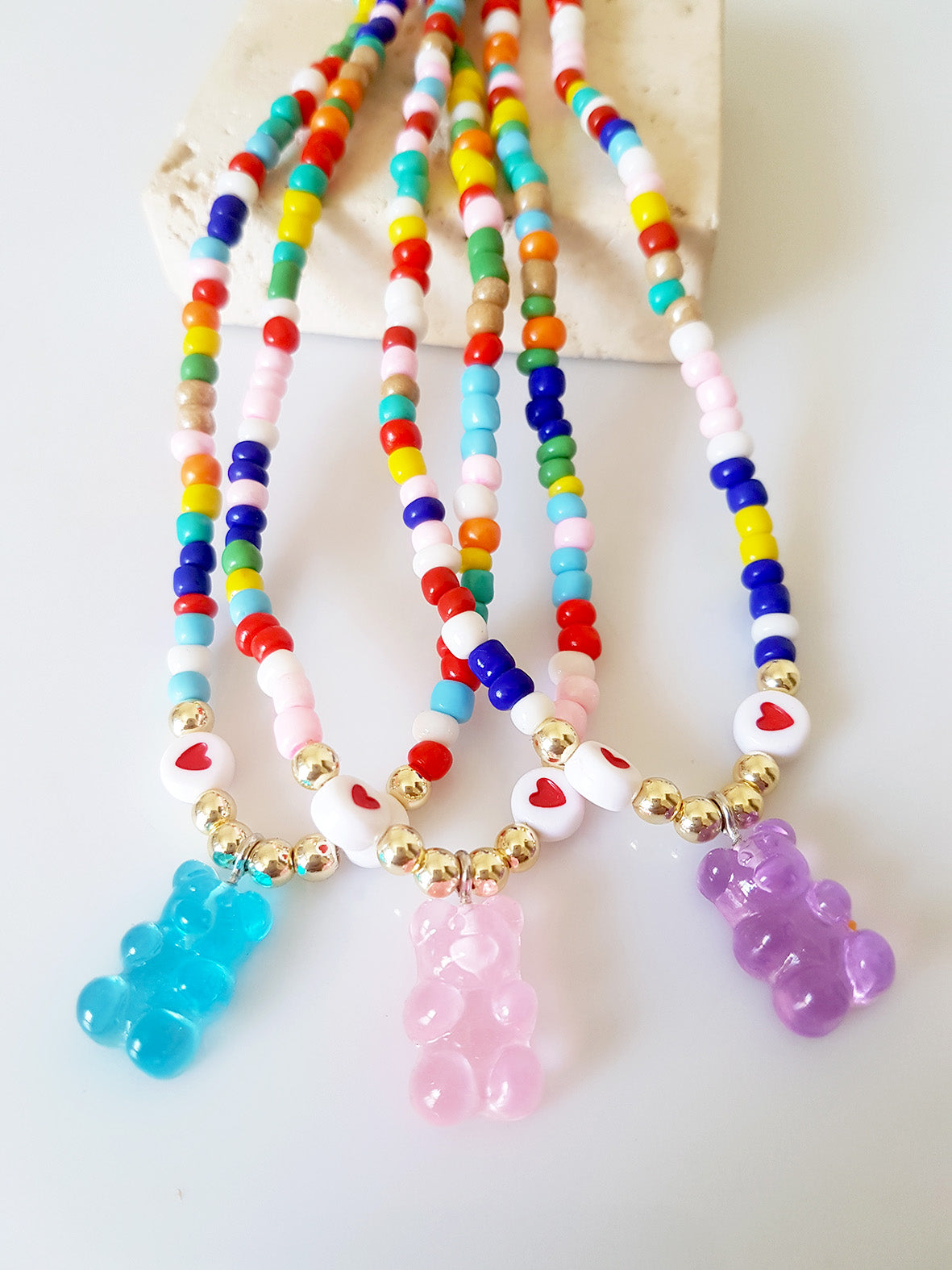 Παιδικό κολιέ με πολύχρωμες χάντρες και αρκουδάκι - So Cute by Dimi