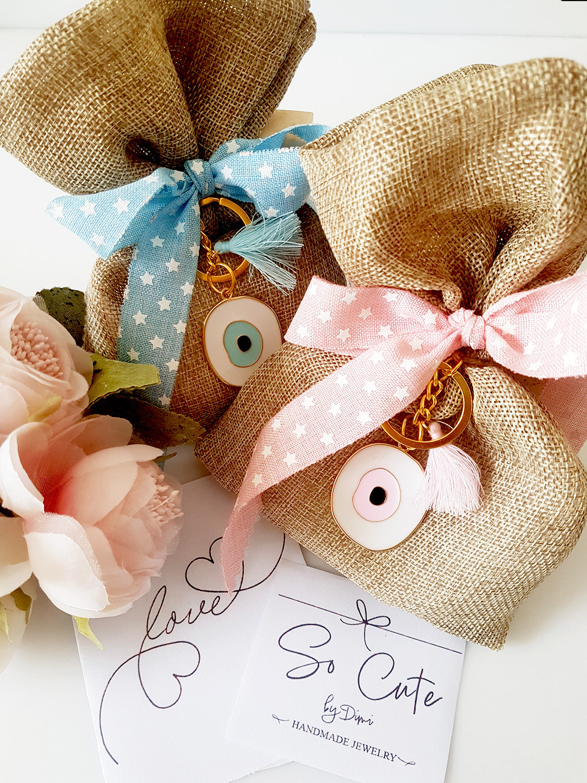 Mπομπονιέρα βάπτισης πουγκί λινάτσας με μπρελόκ μάτι - So Cute by Dimi