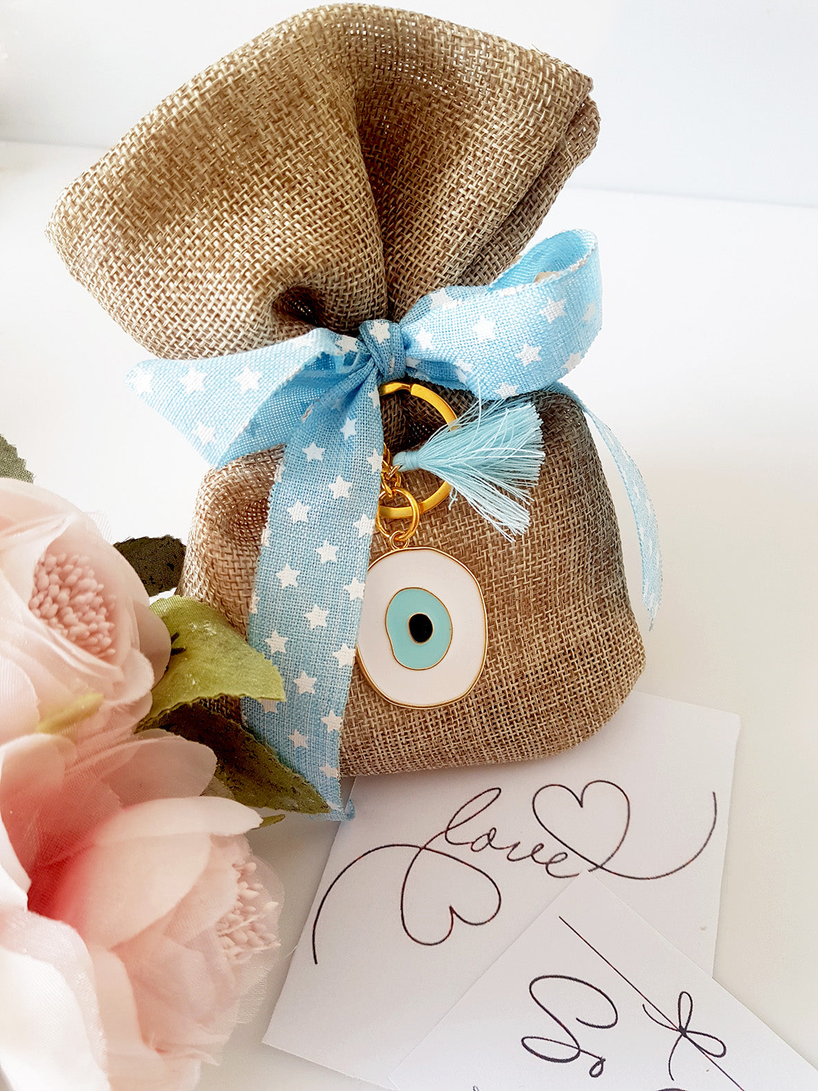 Mπομπονιέρα βάπτισης πουγκί λινάτσας με μπρελόκ μάτι - So Cute by Dimi