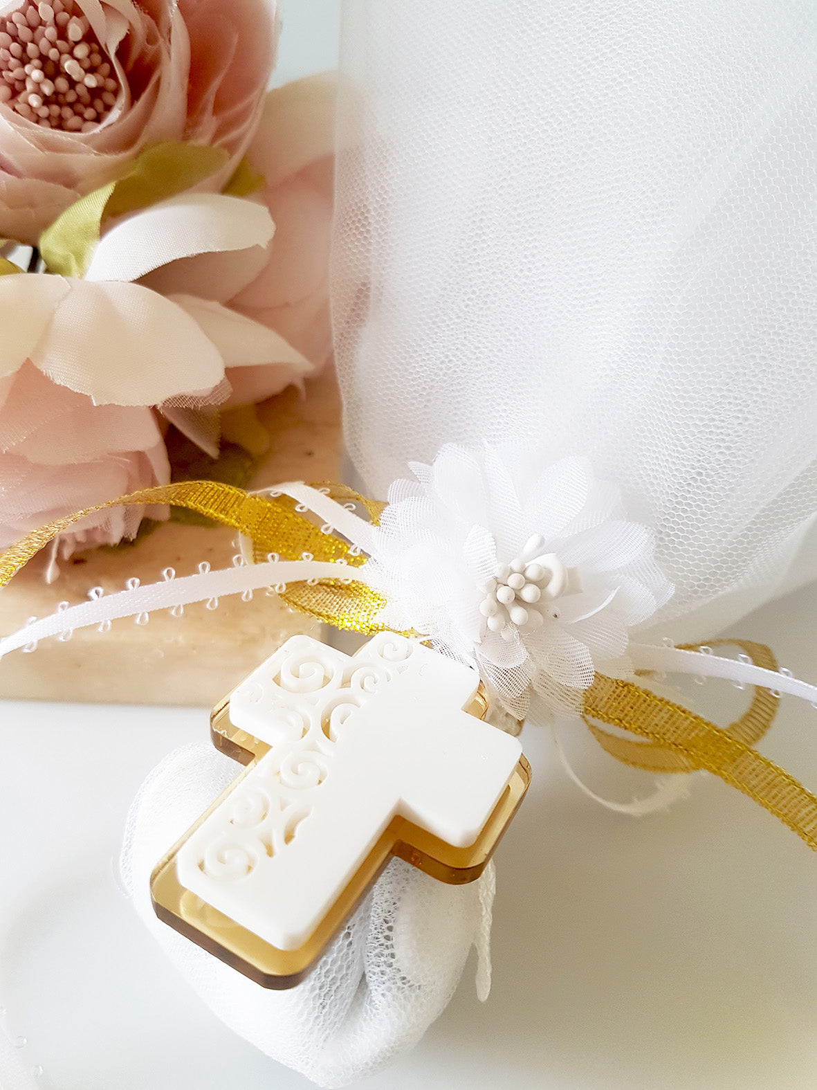 Τούλινη μπομπονιέρα γάμου με σταυρό - So Cute by Dimi