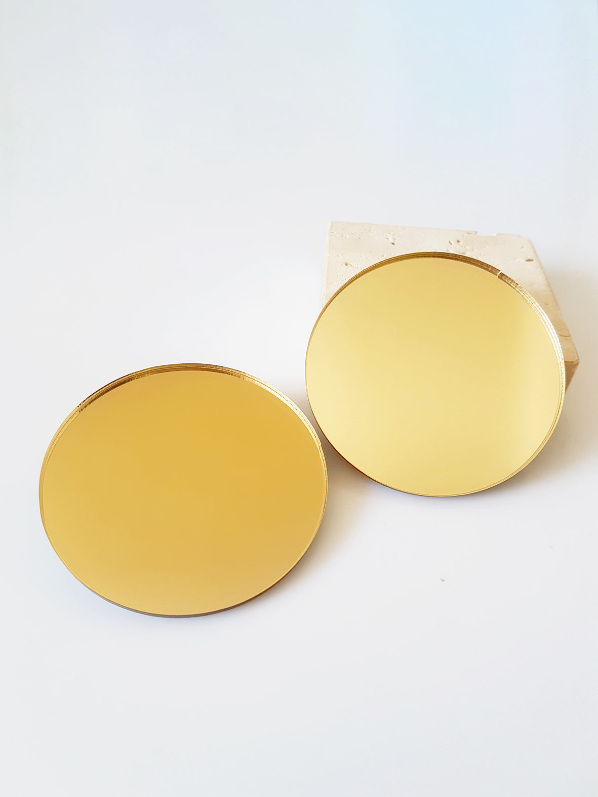 Overized στρογγυλά mirror σκουλαρίκια - So Cute by Dimi