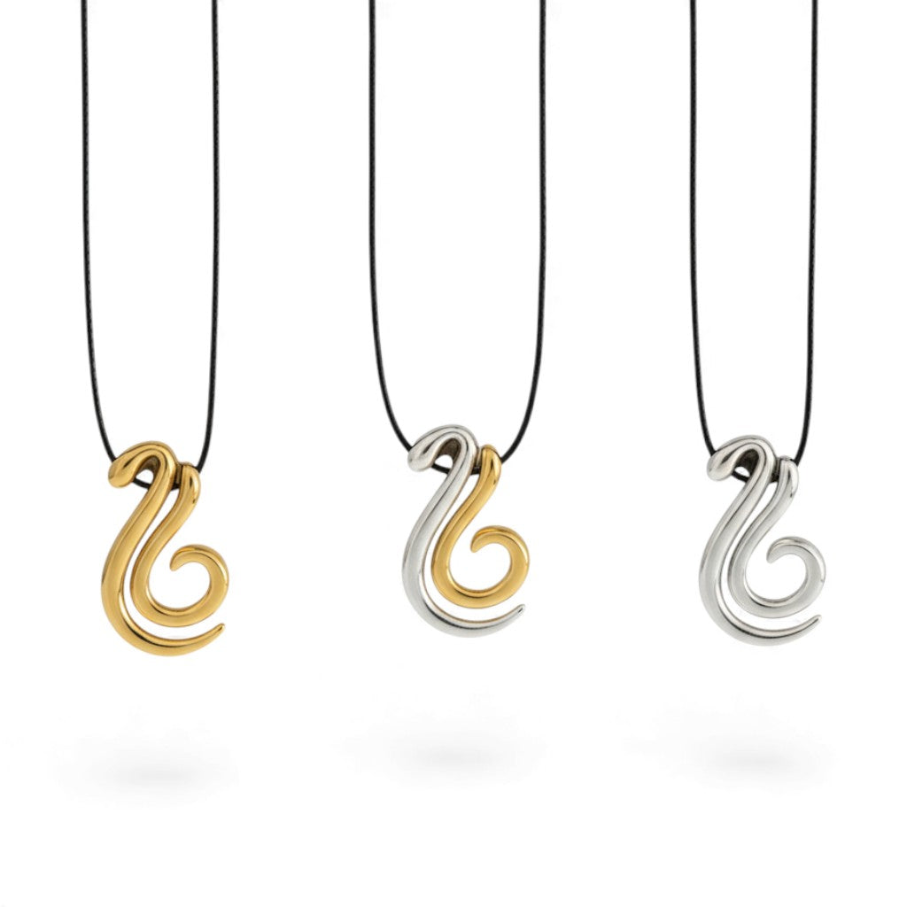 Κολιέ Γούρι 2026 με Διπλό Μοτίφ "26" | So Cute by Dimi