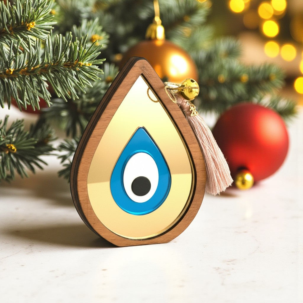 Χειροποίητο γούρι σταγόνα με μάτι από ξύλο και χρυσό καθρέφτη πλεξιγκλάς So Cute by Dimi