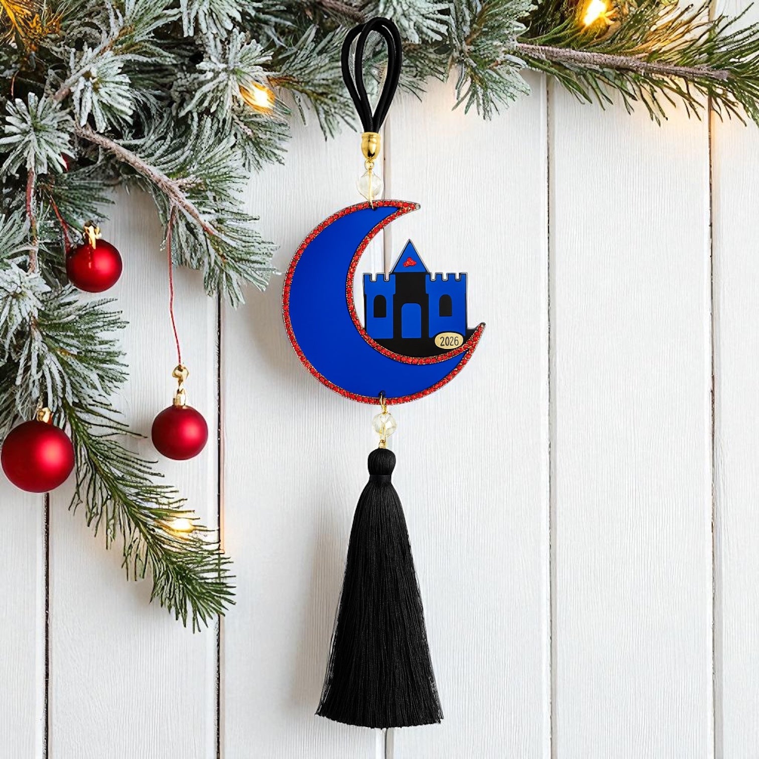 Γούρι 2026 – Moonlit Castle με Κρύσταλλα & Φούντα | Συλλογή Christmas Fairytale - So Cute by Dimi