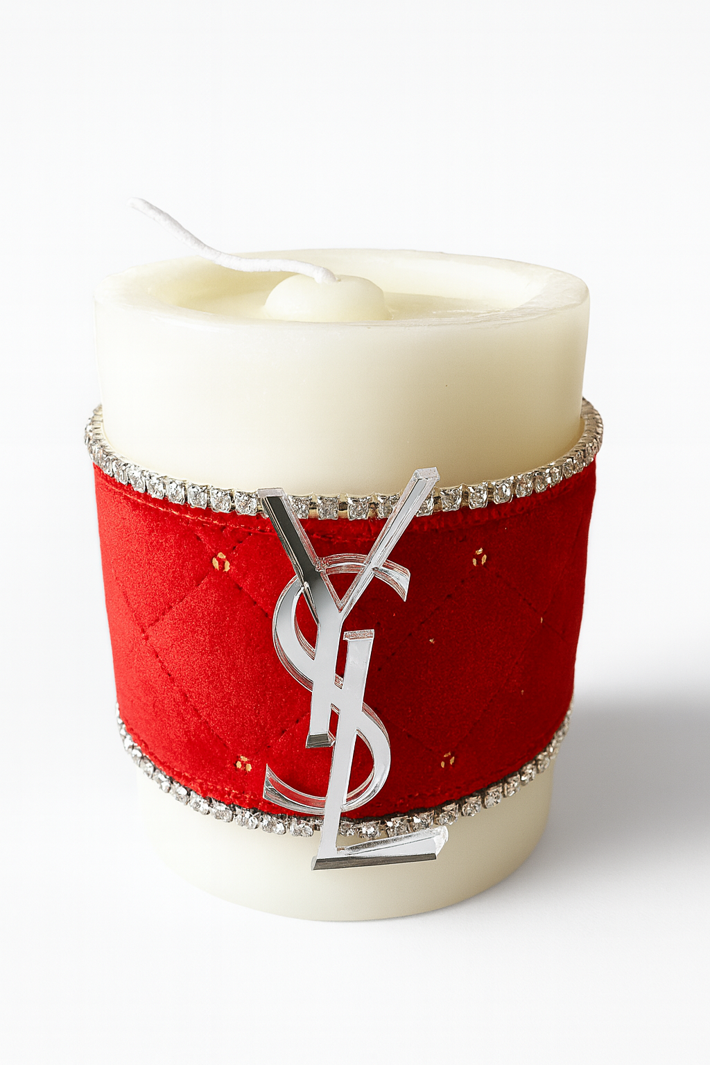 Στολισμένο κερί με βελούδο, στρας και λογότυπα οίκων μόδας – So Cute by Dimi