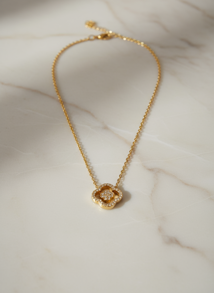 Ατσάλινο κολιέ Lucky Bloom με pavé τετράφυλλο 12mm και αλυσίδα 40+5 εκ. – So Cute by Dimi