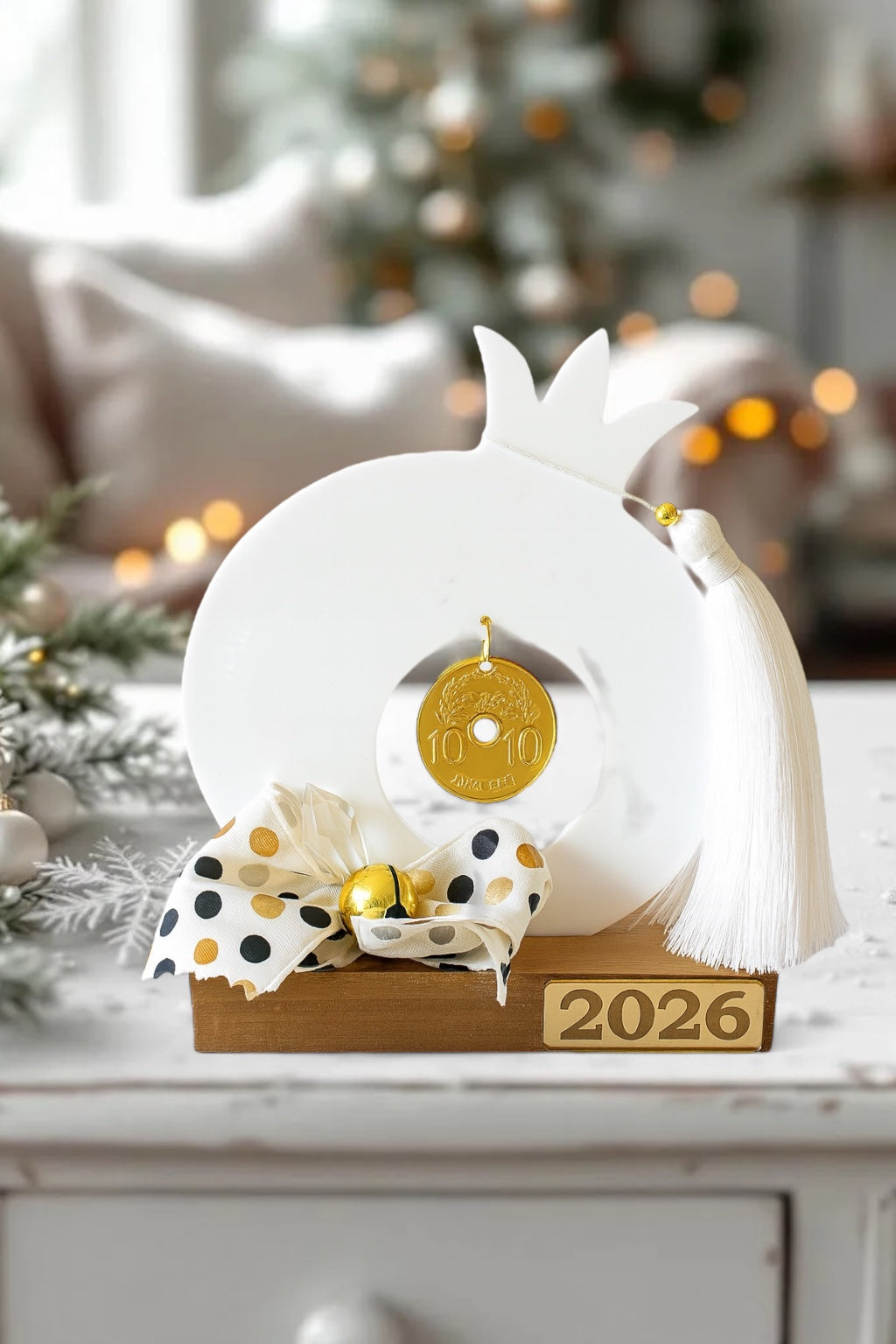 ✨ Επιτραπέζιο Γούρι Ρόδι με Χρυσή Δεκάρα & Φούντα 2026 - So Cute by Dimi