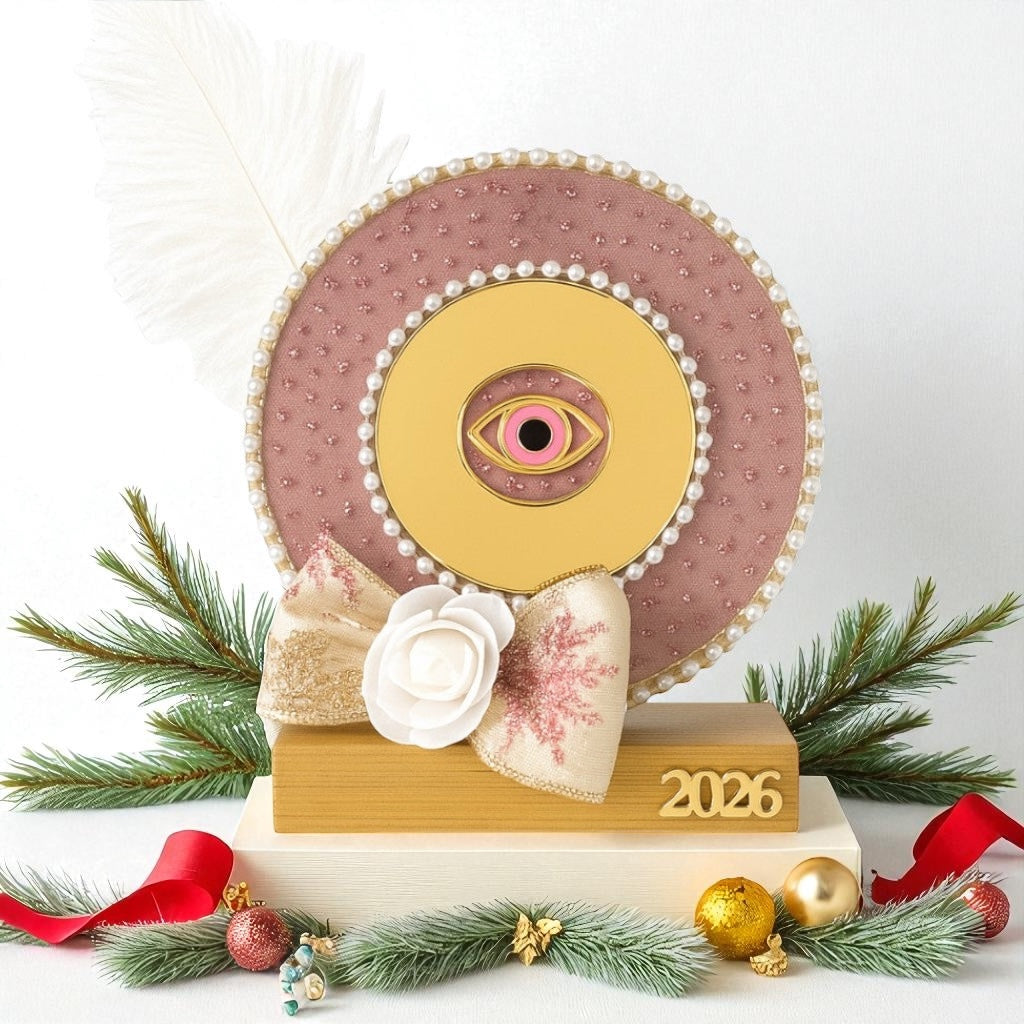 Γούρι 2026 – Golden Bloom Eye με Πέρλες & Φτερό | Συλλογή Christmas Fairytale - So Cute by Dimi