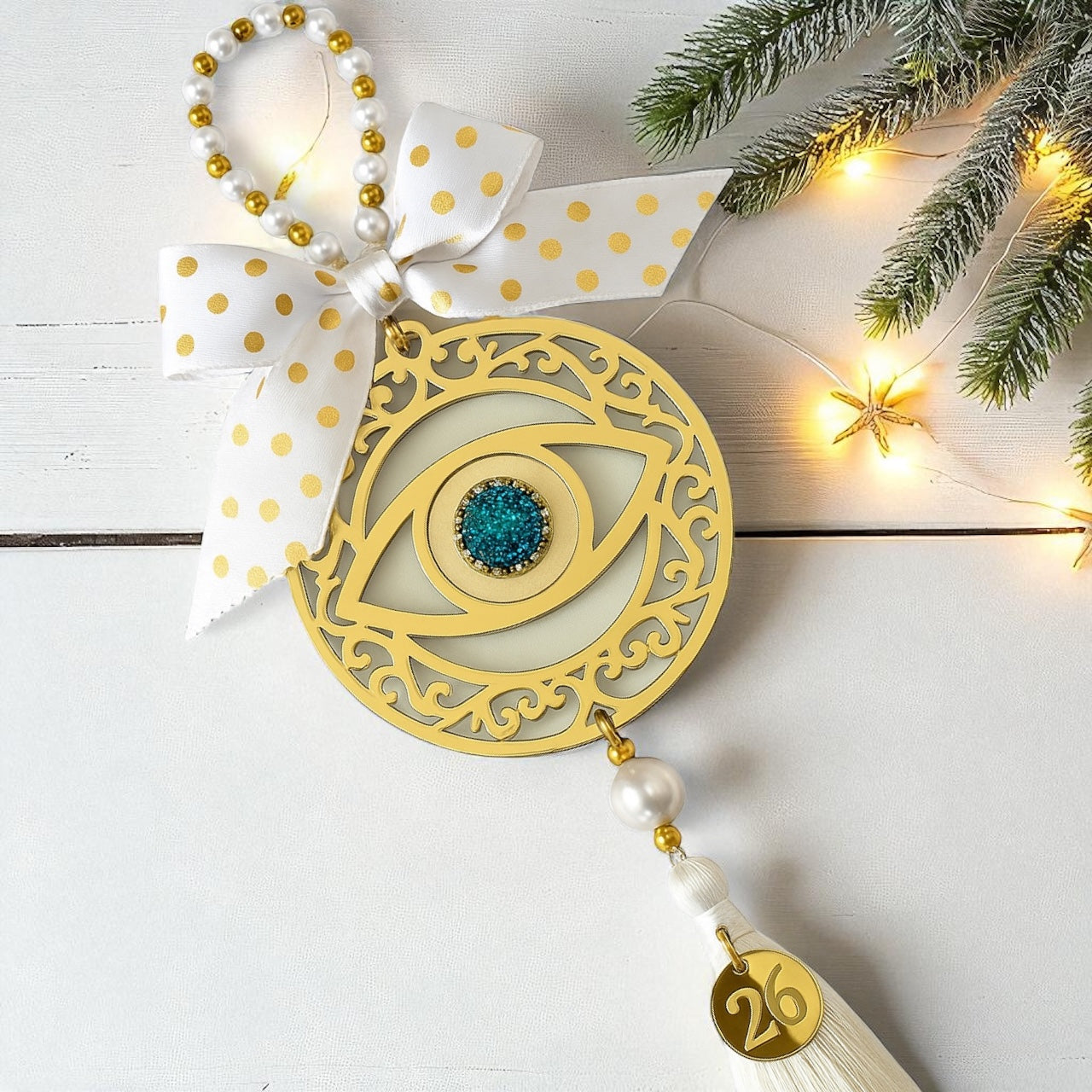 Χειροποίητο γούρι μάτι από χρυσό πλεξιγκλάς με στρας, φιόγκο και φούντα – So Cute by Dimi