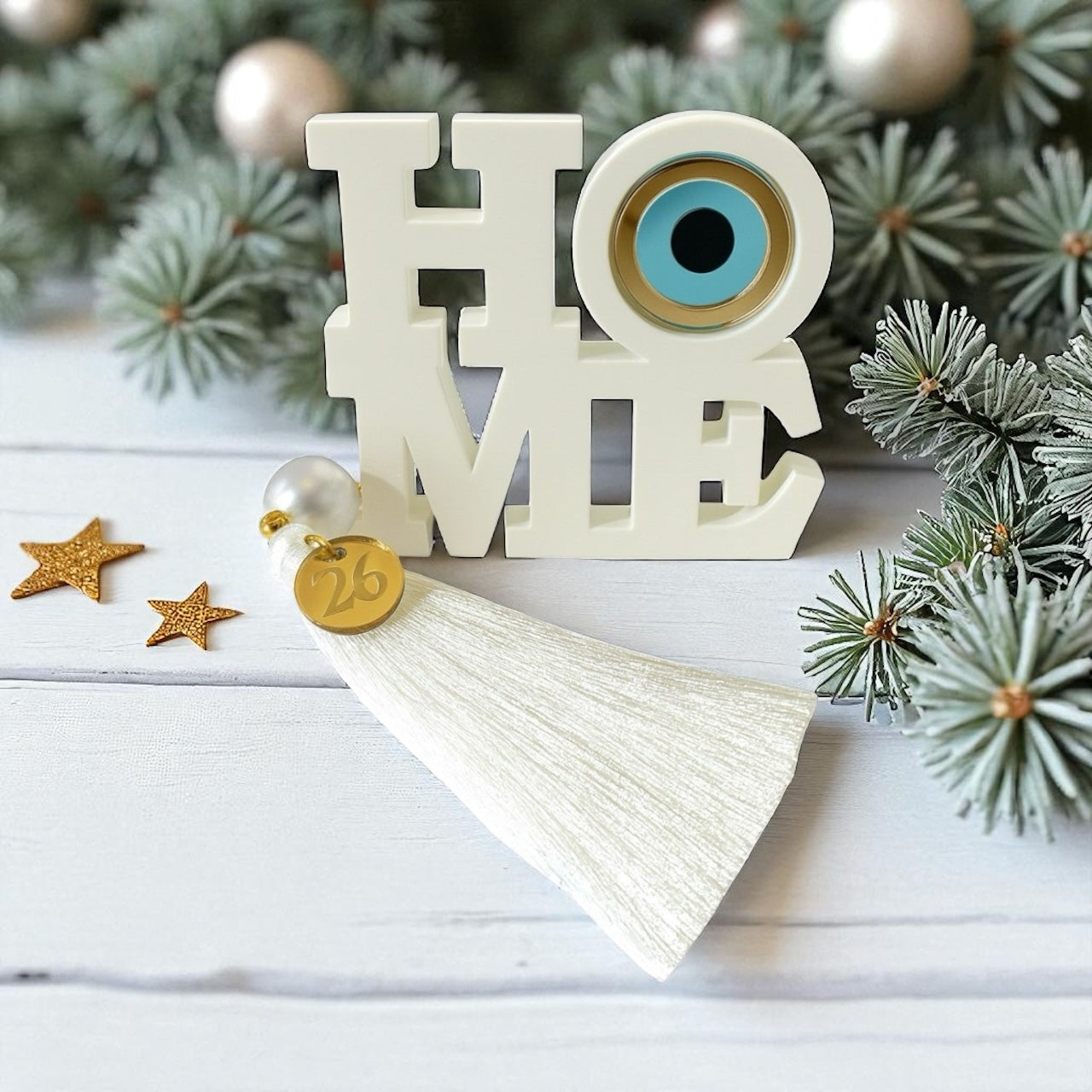 Επιτραπέζιο γούρι HOME με μάτι από πλεξιγκλάς και φούντα – So Cute by Dimi