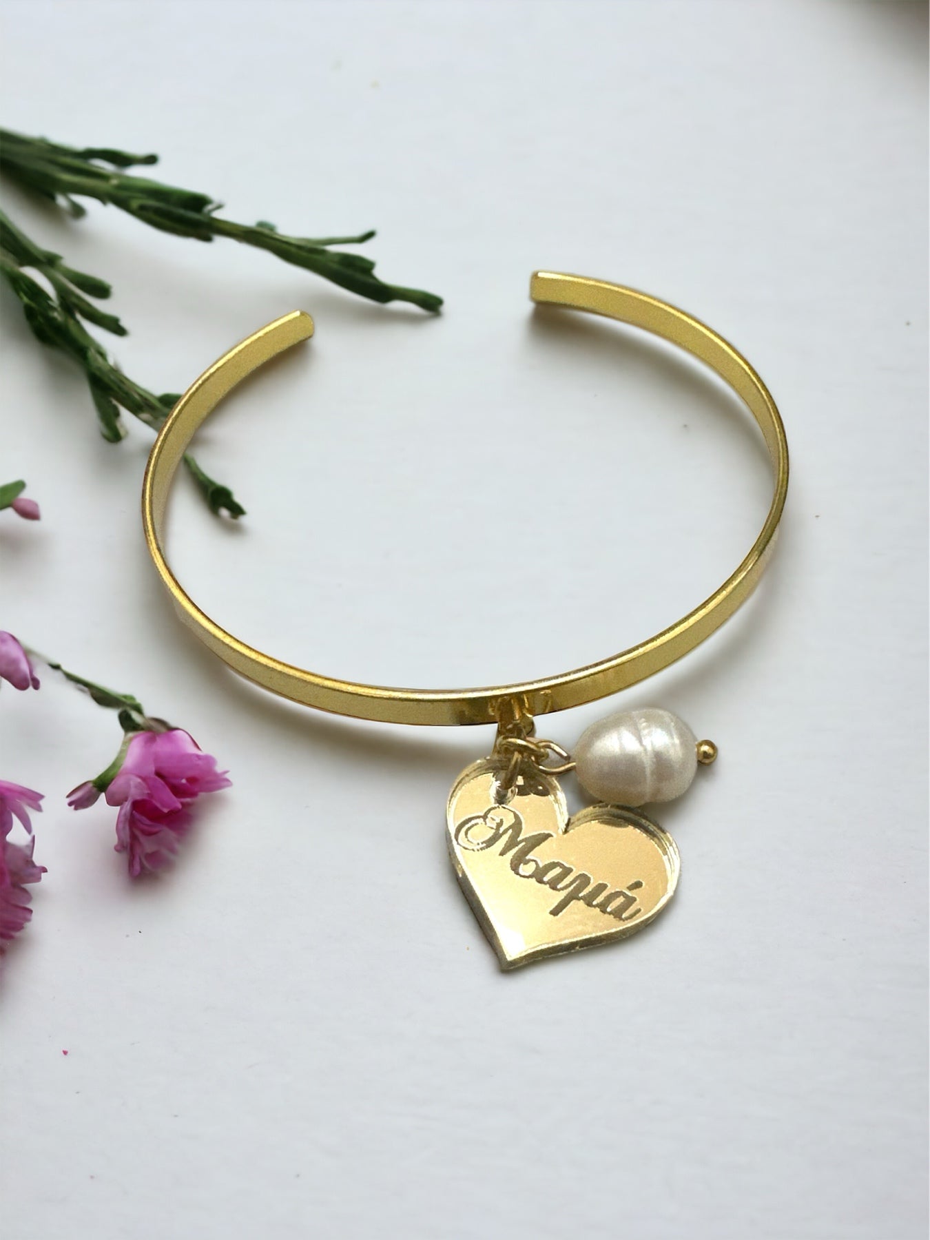 Χειροποίητο βραχιόλι για τη μαμά με πλεξιγκλάς καρδιά και φυσική πέρλα – Mama Heart Bracelet – So Cute by Dimi