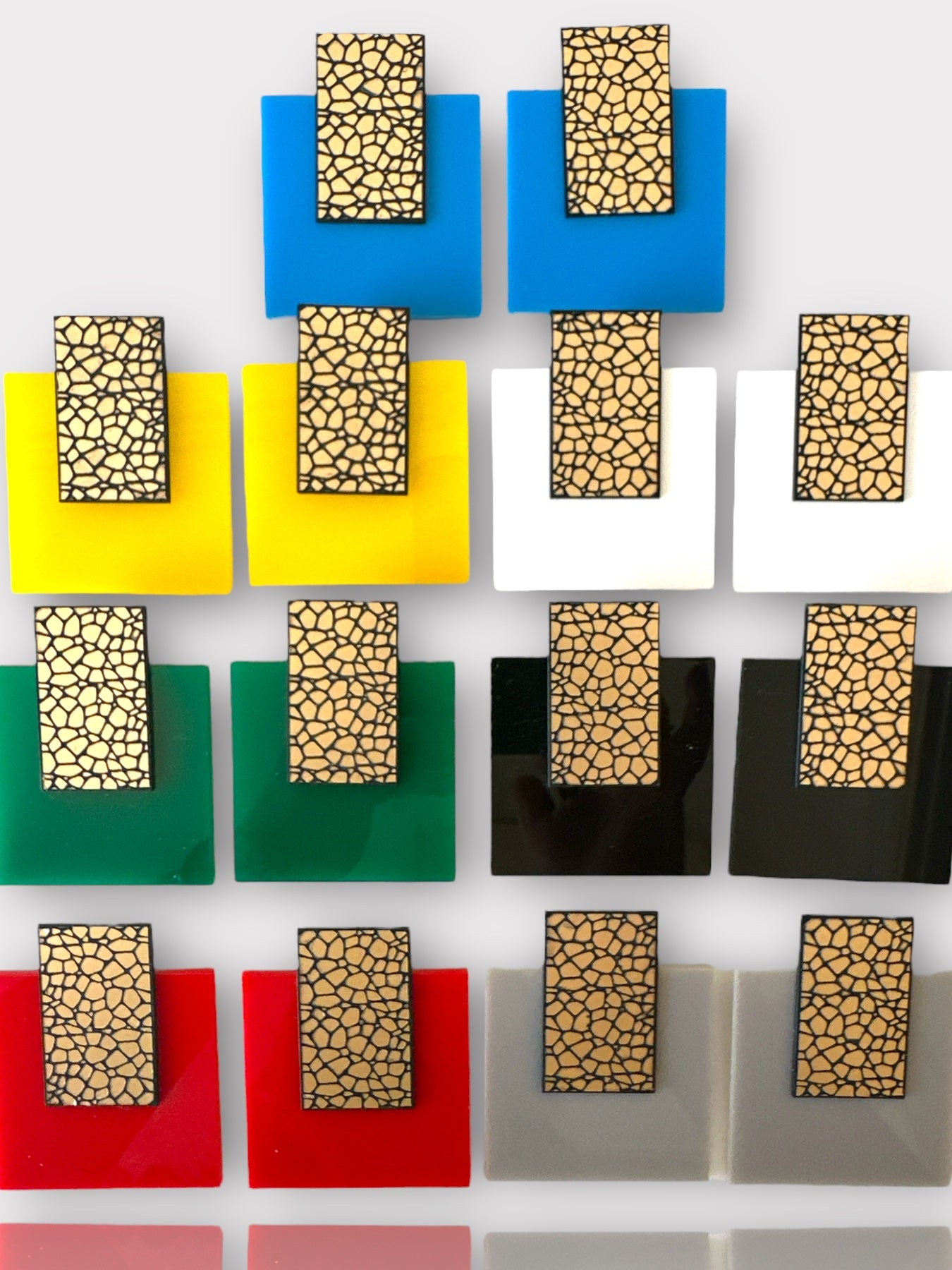 Alessandra earrings plexiglass τετράγωνα σκουλαρίκια με stone effect – So Cute by Dimi