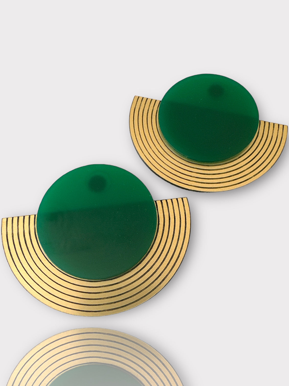 Arcadia Earrings – Χειροποίητα ριγέ σκουλαρίκια από πλέξιγκλας – So Cute by Dimi