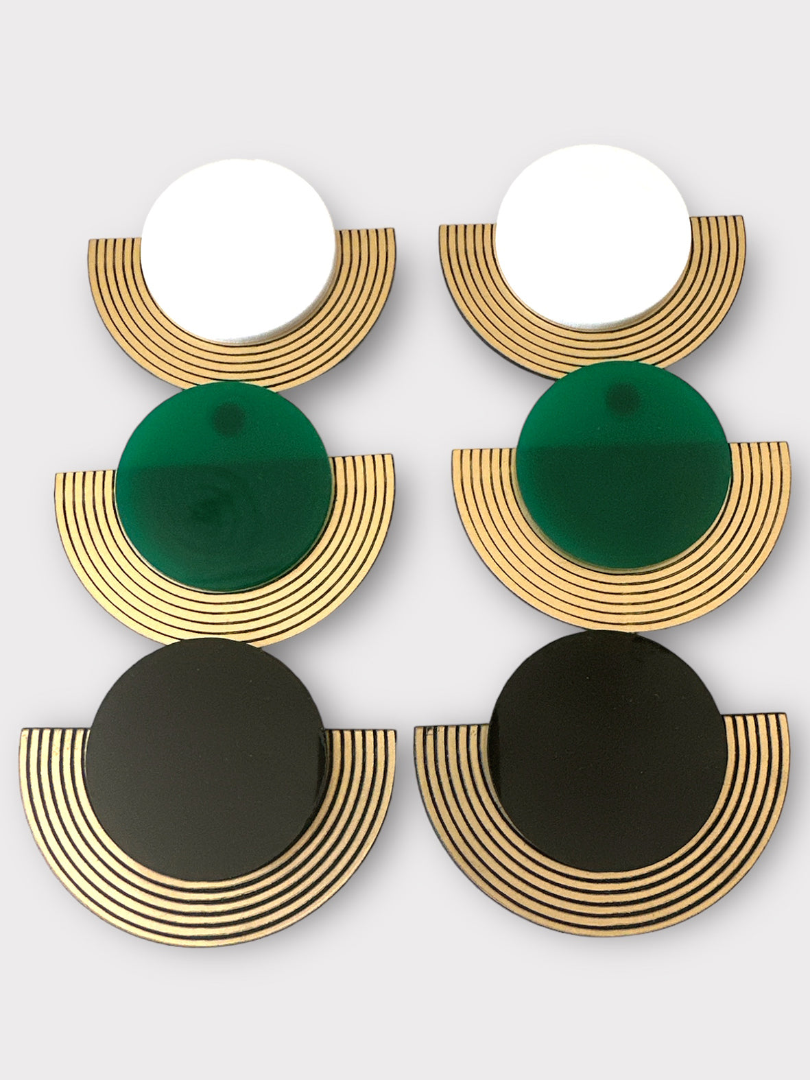 Arcadia Earrings – Χειροποίητα ριγέ σκουλαρίκια από πλέξιγκλας – So Cute by Dimi