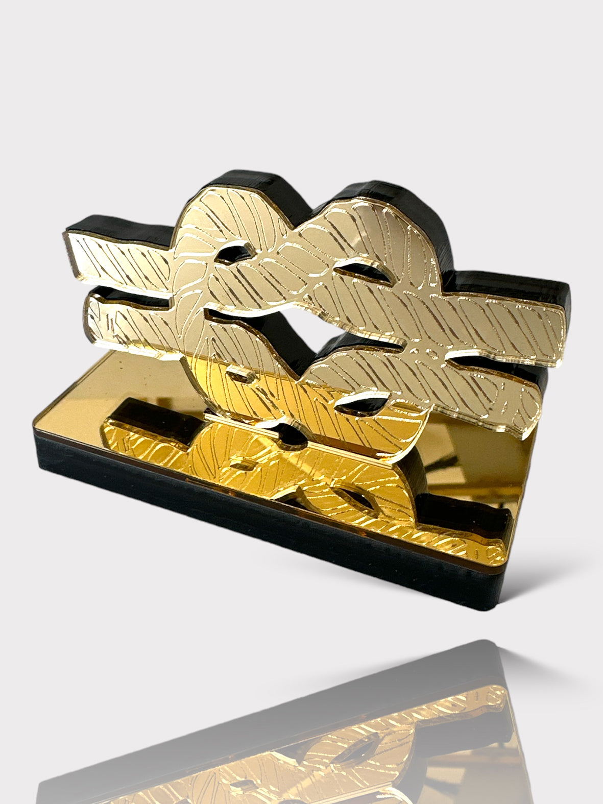 CROSS KNOT CHARM - So Cute by Dimi