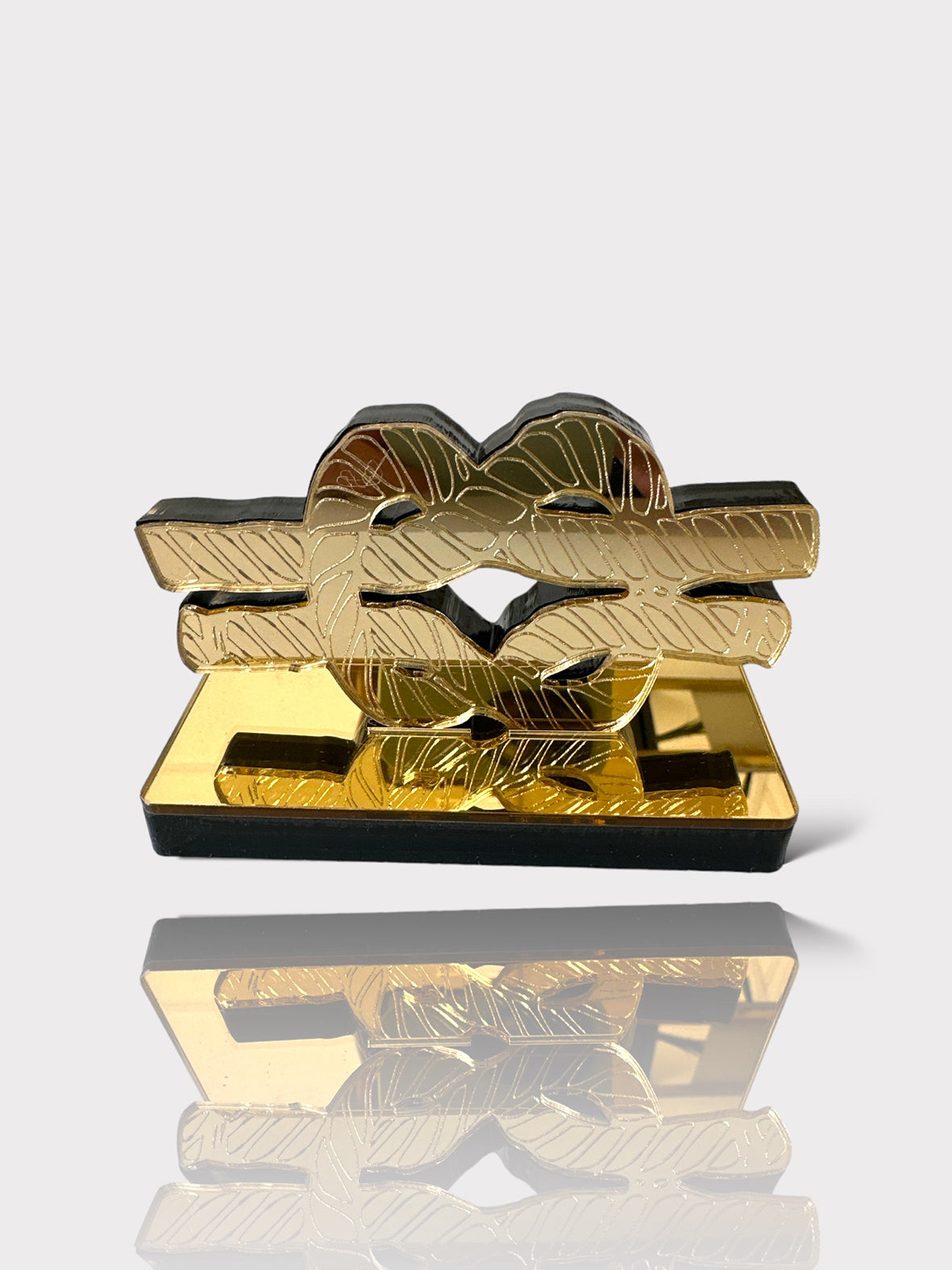 CROSS KNOT CHARM - So Cute by Dimi