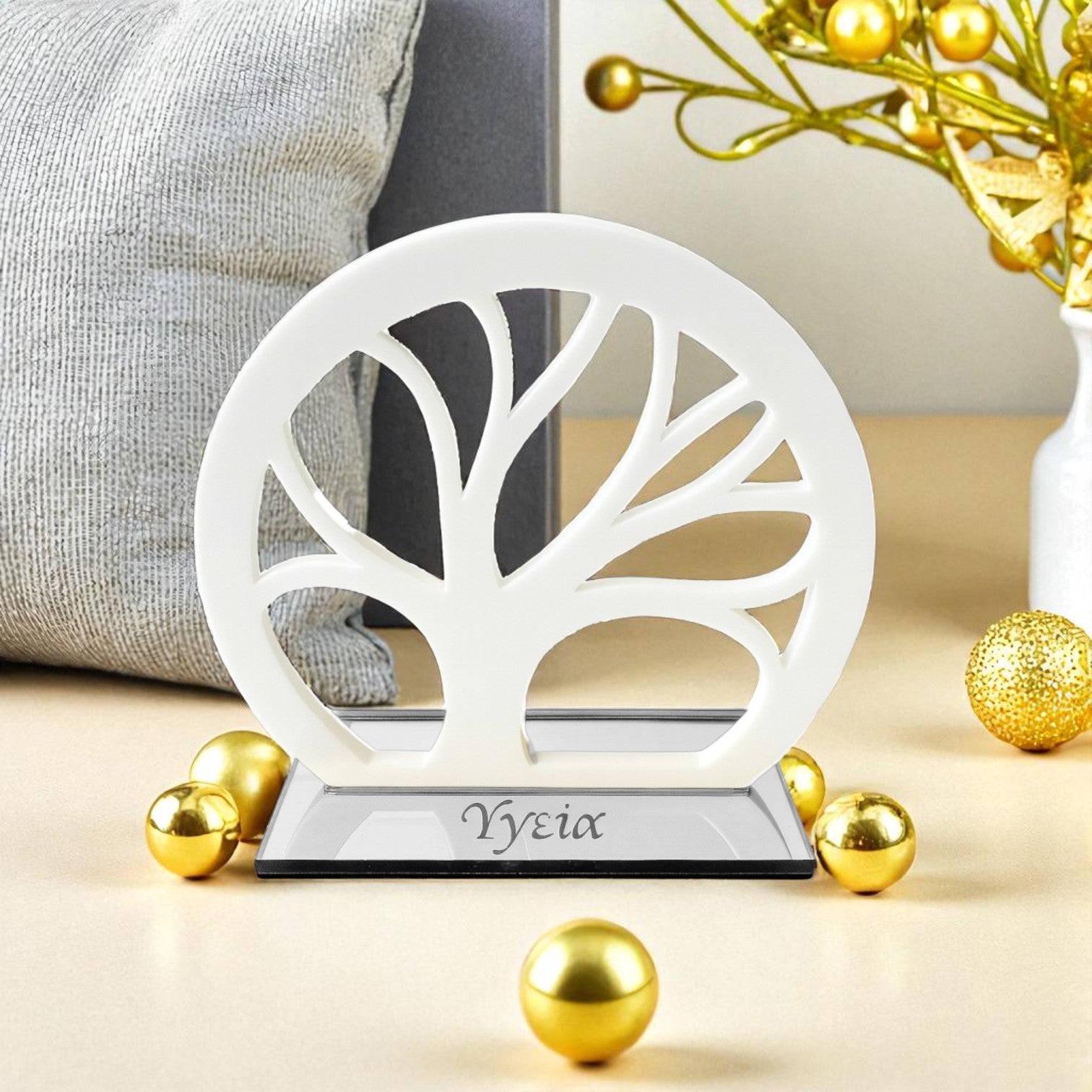 Χειροποίητο γούρι δέντρο με χαραγμένη ευχή Υγεία σε βάση καθρέφτη