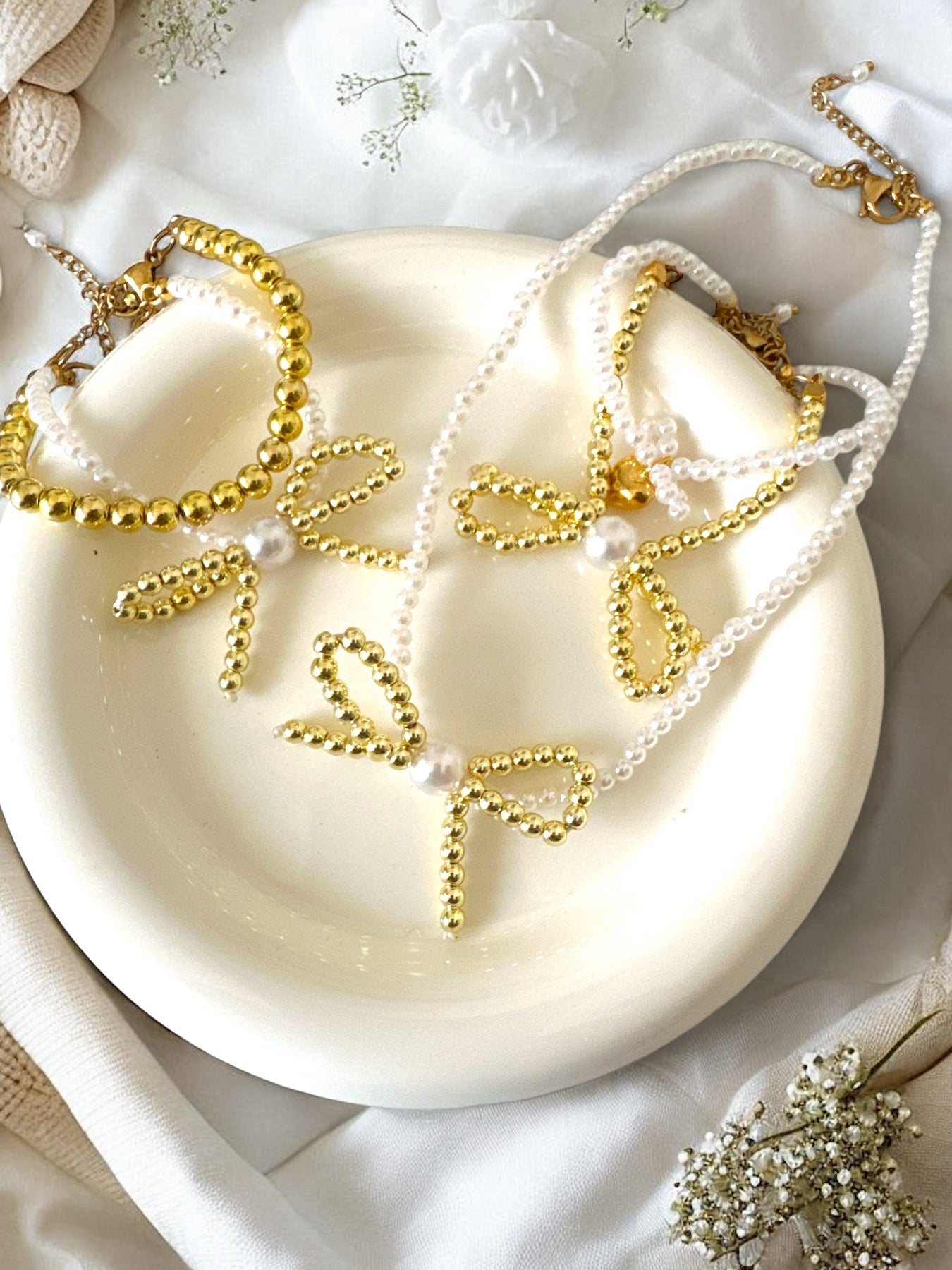 Χειροποίητα βραχιόλια με χάντρες αιματίτη και πέρλες – So Cute by Dimi