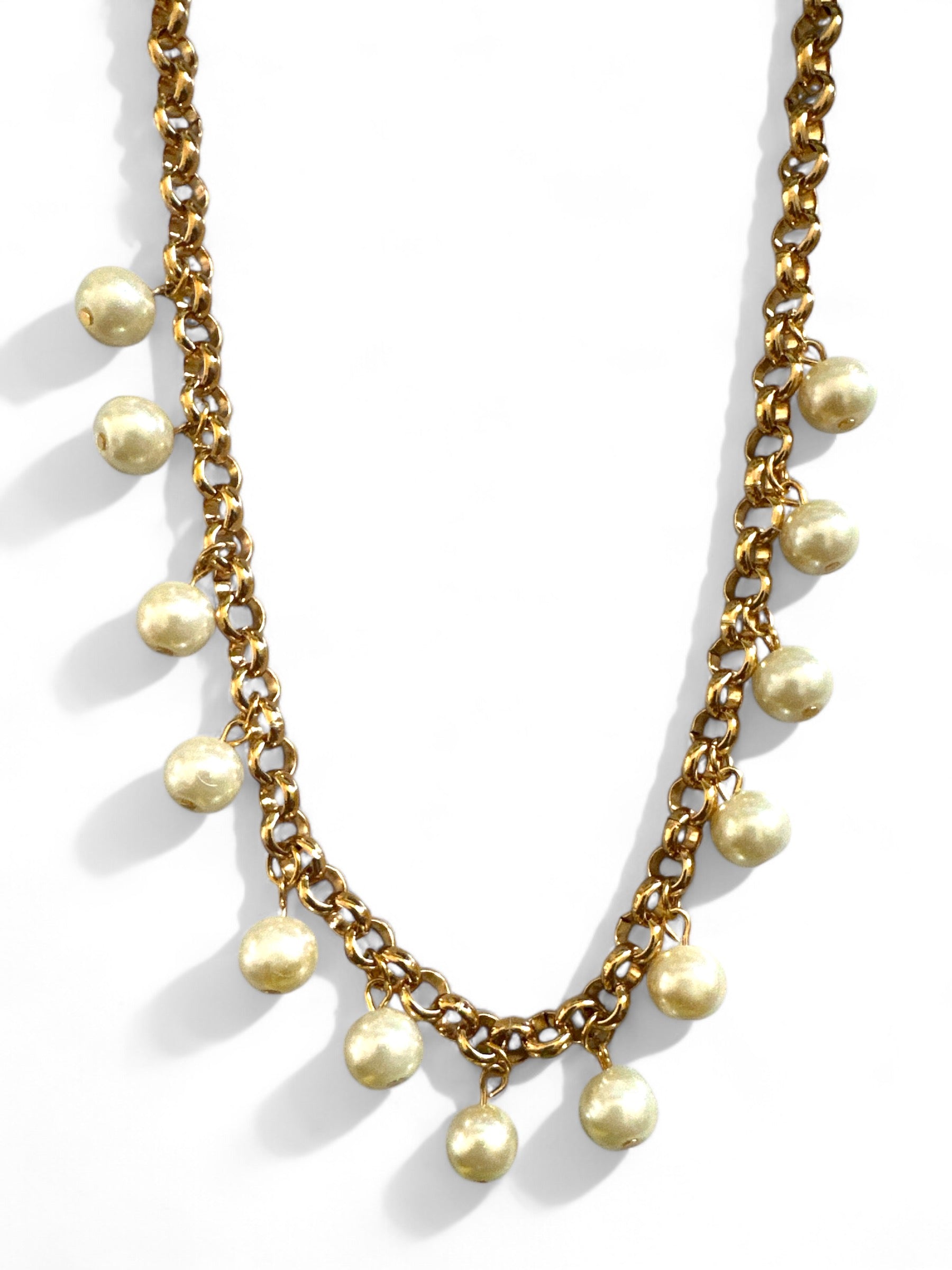 Χειροποίητο κολιέ με ατσάλινη αλυσίδα και κρεμαστές πέρλες – Kalisti Necklace – So Cute by Dimi