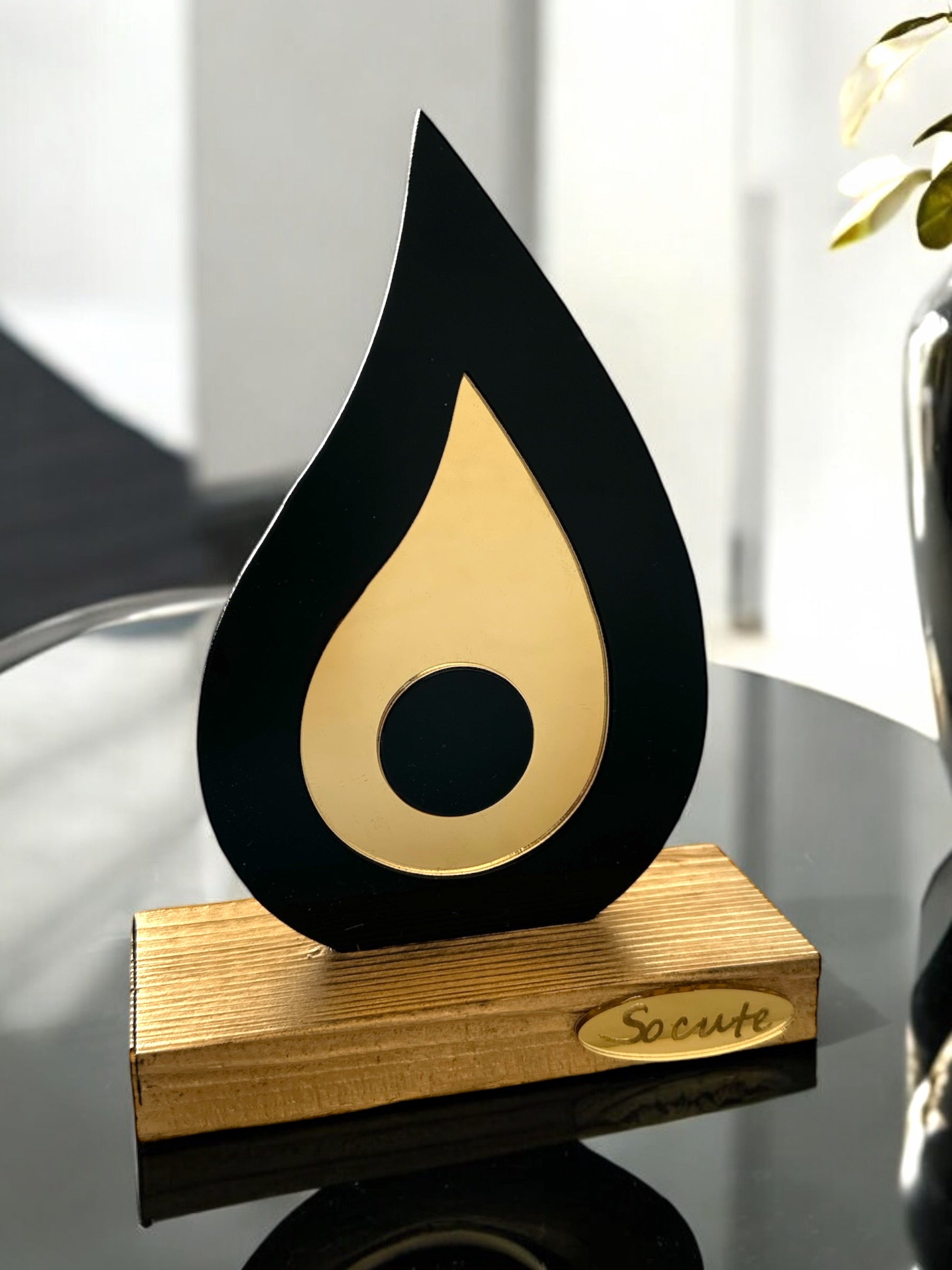 Γούρι σταγόνα μάτι σε βάση μαύρο - So Cute by Dimi