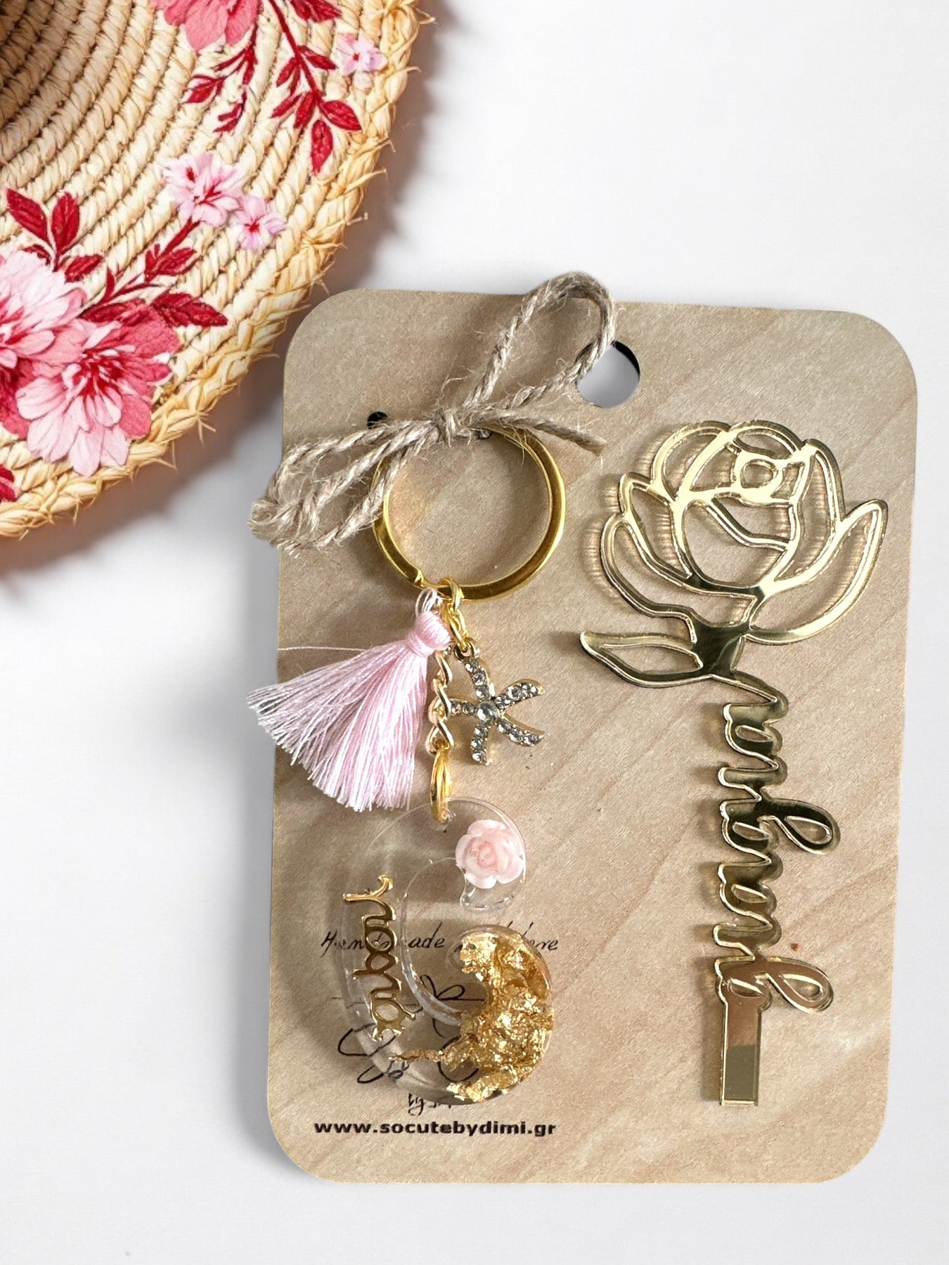 Επετειακό Μπρελόκ για Μαμά, Γιαγιά και Νονά με Φύλλα Χρυσού και Ακρυλικό Τριαντάφυλλο - So Cute by Dimi