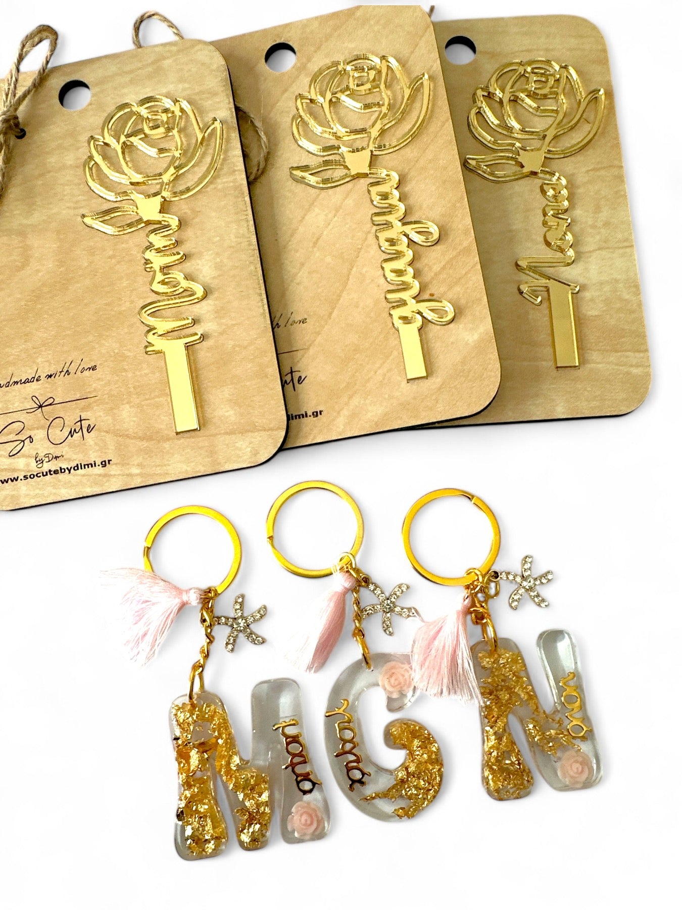 Επετειακό Μπρελόκ για Μαμά, Γιαγιά και Νονά με Φύλλα Χρυσού και Ακρυλικό Τριαντάφυλλο - So Cute by Dimi