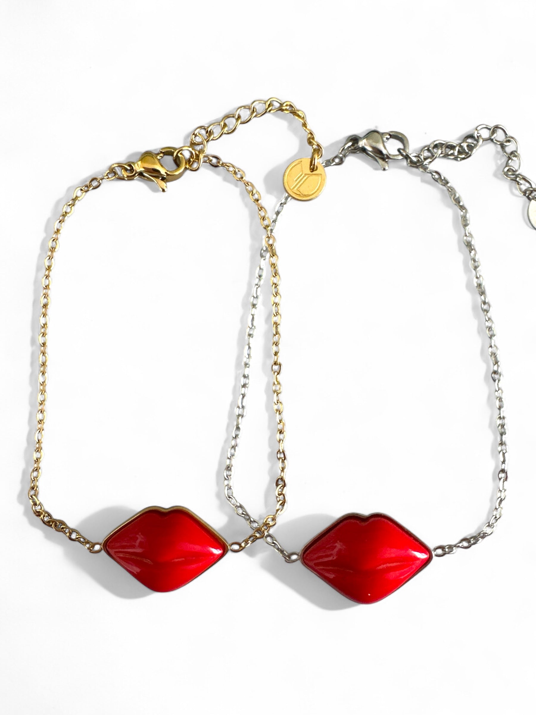 Kiss Me Bracelet – Red Lips | Gold / Silver Steel - So Cute by Dimi