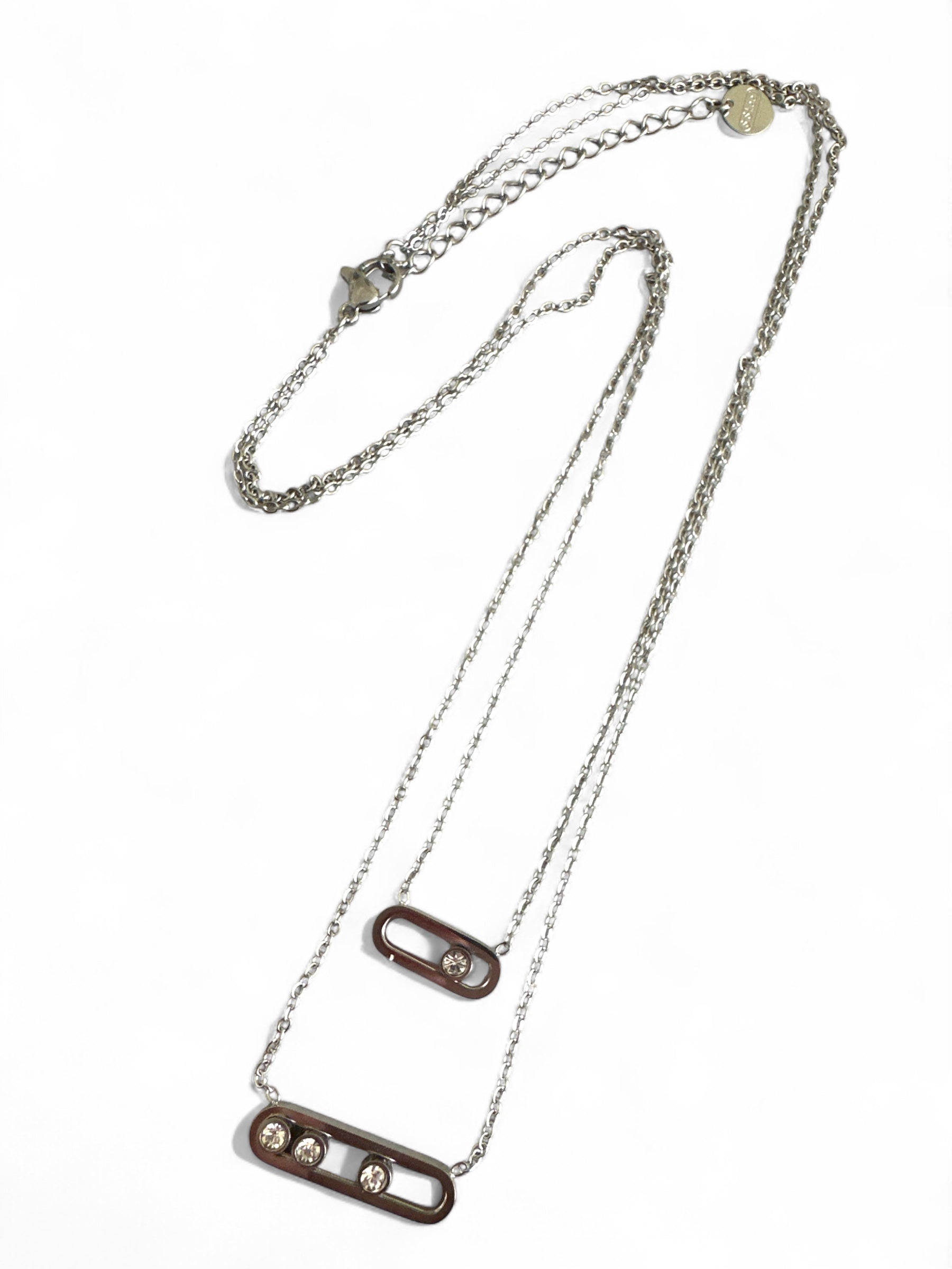 Διπλό ατσάλινο κολιέ με ζιργκόν, σε χρυσό και ασημί χρώμα, με κομψό industrial design