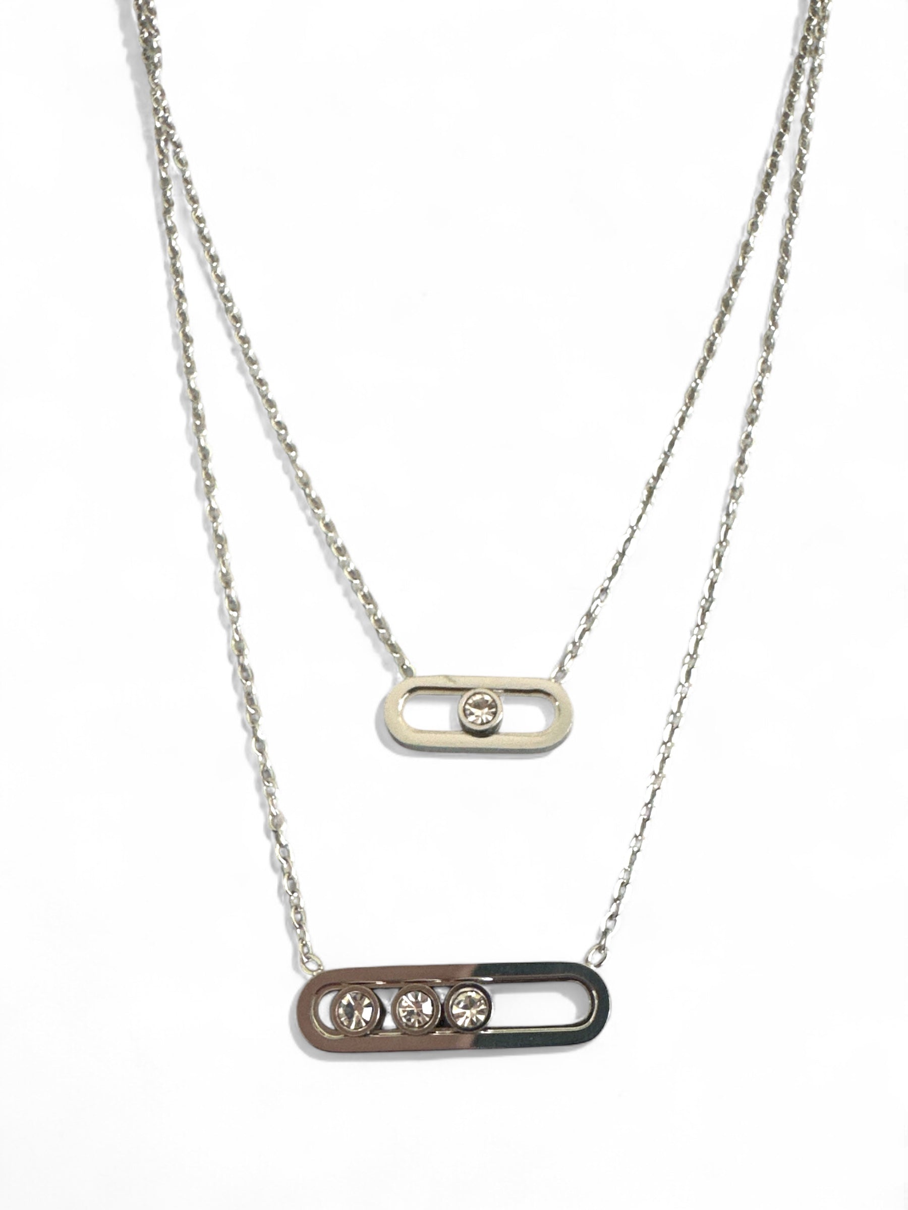 Διπλό ατσάλινο κολιέ με ζιργκόν, σε χρυσό και ασημί χρώμα, με κομψό industrial design