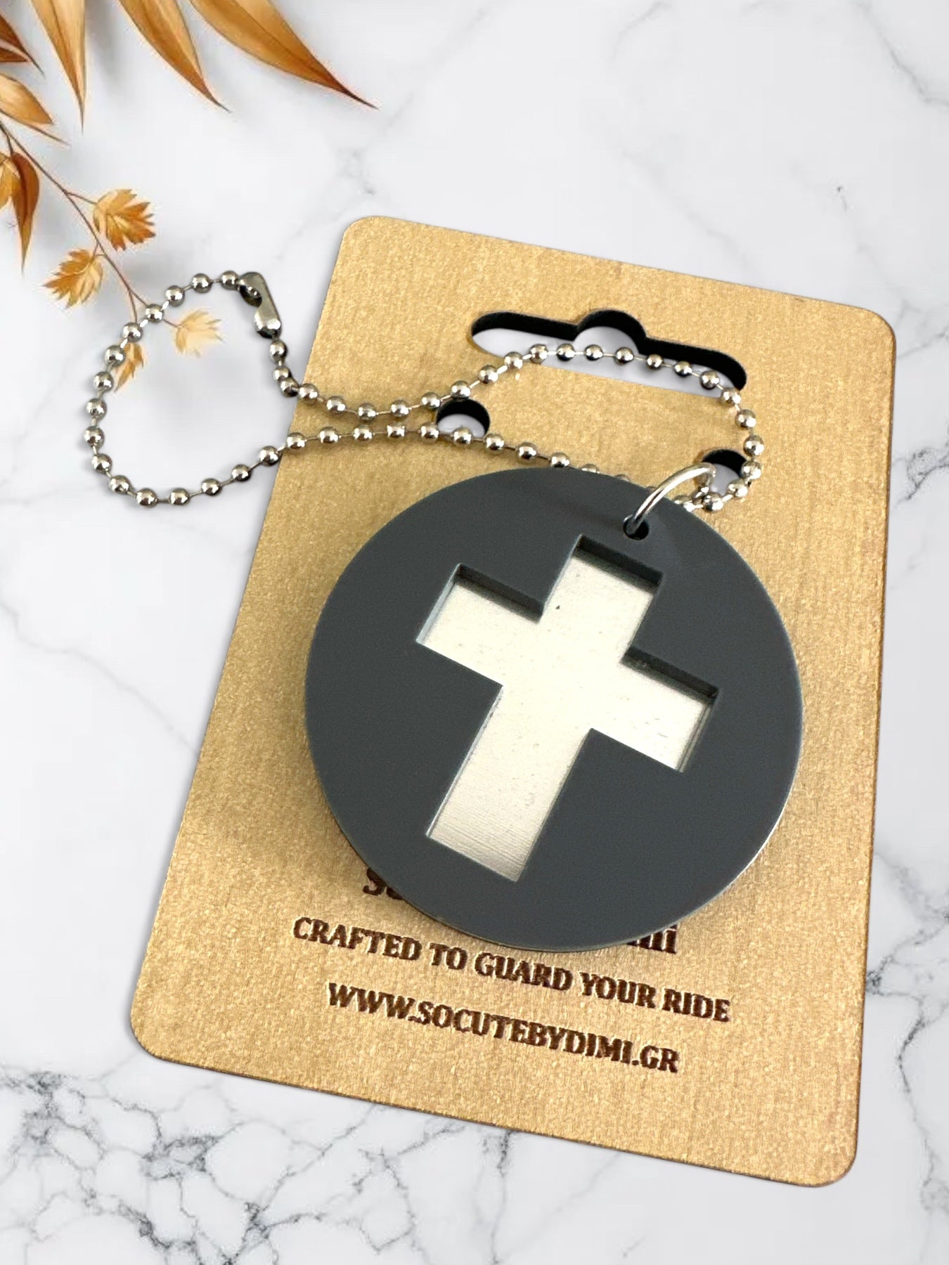 Σταυρός Cutout σε Κύκλο – Γκρι & Ασημί Edition ⚫✝️ - So Cute by Dimi