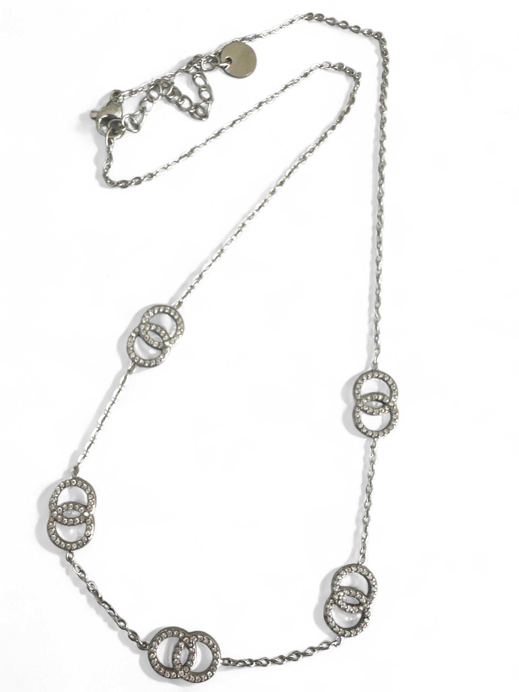 Ατσάλινο γυναικείο κολιέ με κρίκους και ζιργκόν, σε χρυσό και ασημί φινίρισμα, μήκους 40+5 εκ.