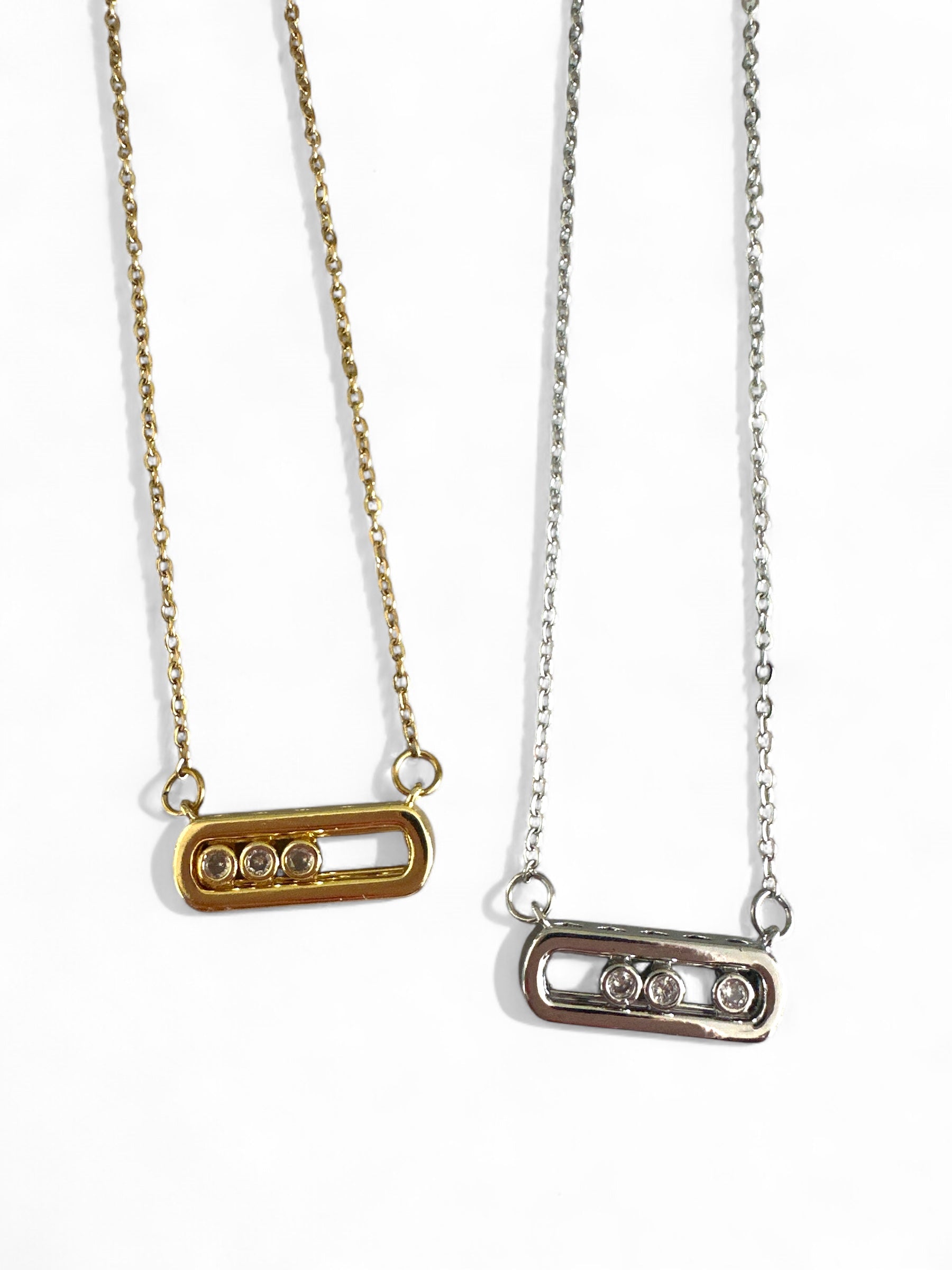 Λεπτεπίλεπτο ατσάλινο κολιέ με τρεις ζιργκόν πέτρες σε χρυσό και ασημί – So Cute by Dimi