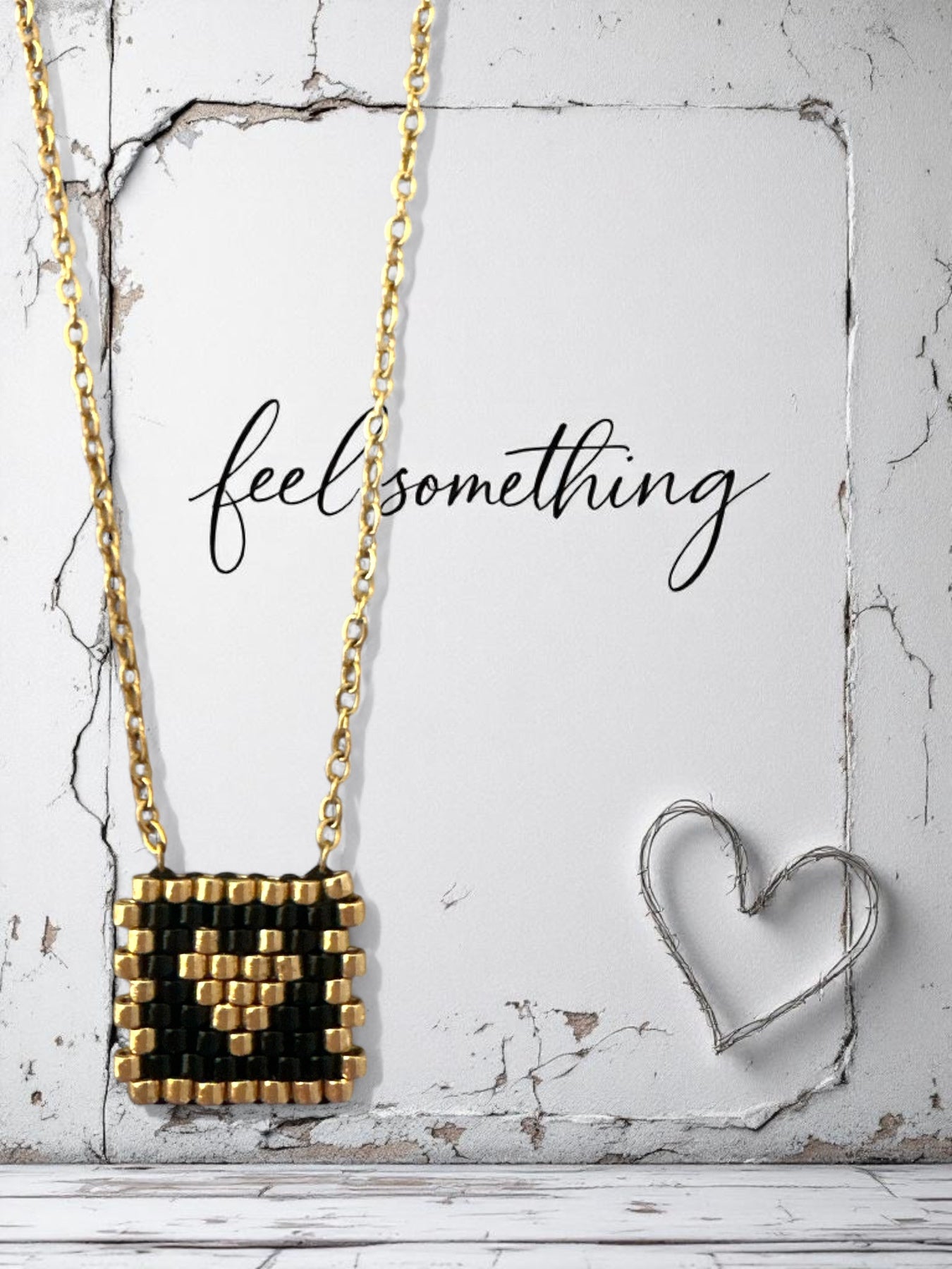 Pixel Heart – Κολιέ με Καρδιά από Χάντρες Miyuki σε Δύο Χρώματα - So Cute by Dimi