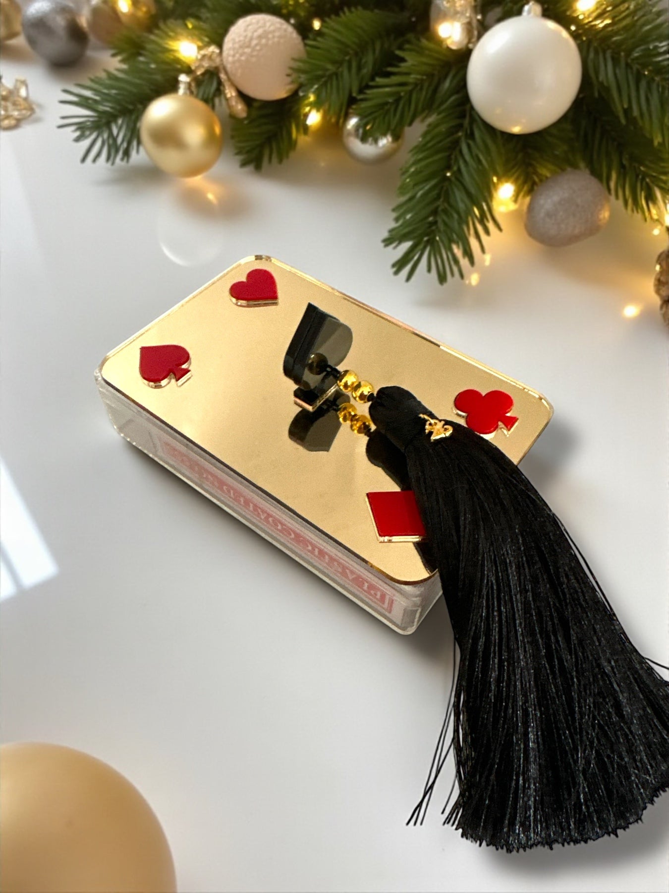 Επιτραπέζιο γούρι Τράπουλα plexiglass κουτί με καθρέφτη και φούντα – So Cute by Dimi