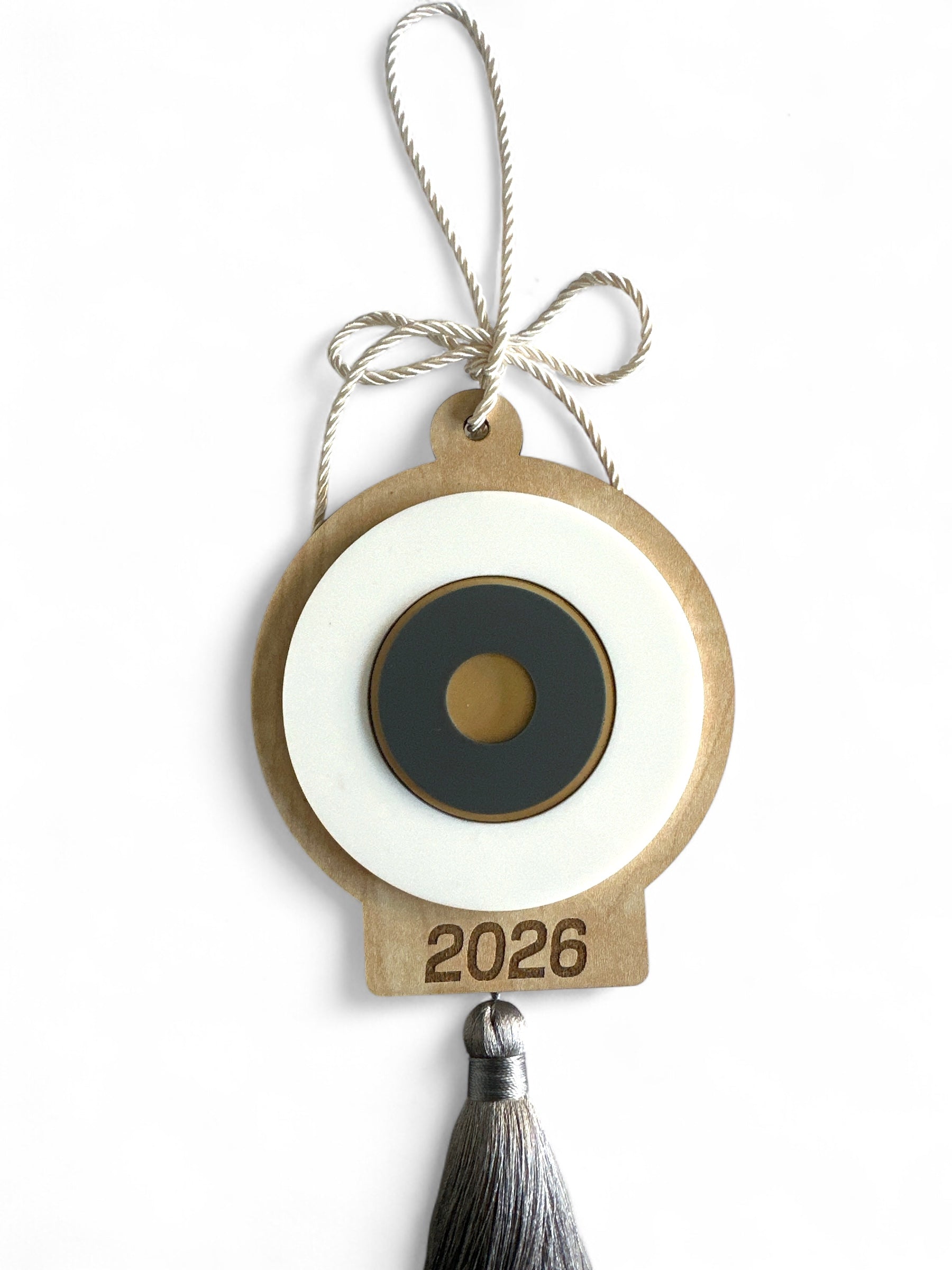 Γούρι 2026 Κρεμαστό Μάτι – Ξύλο & Plexiglass με Φούντα - So Cute by Dimi