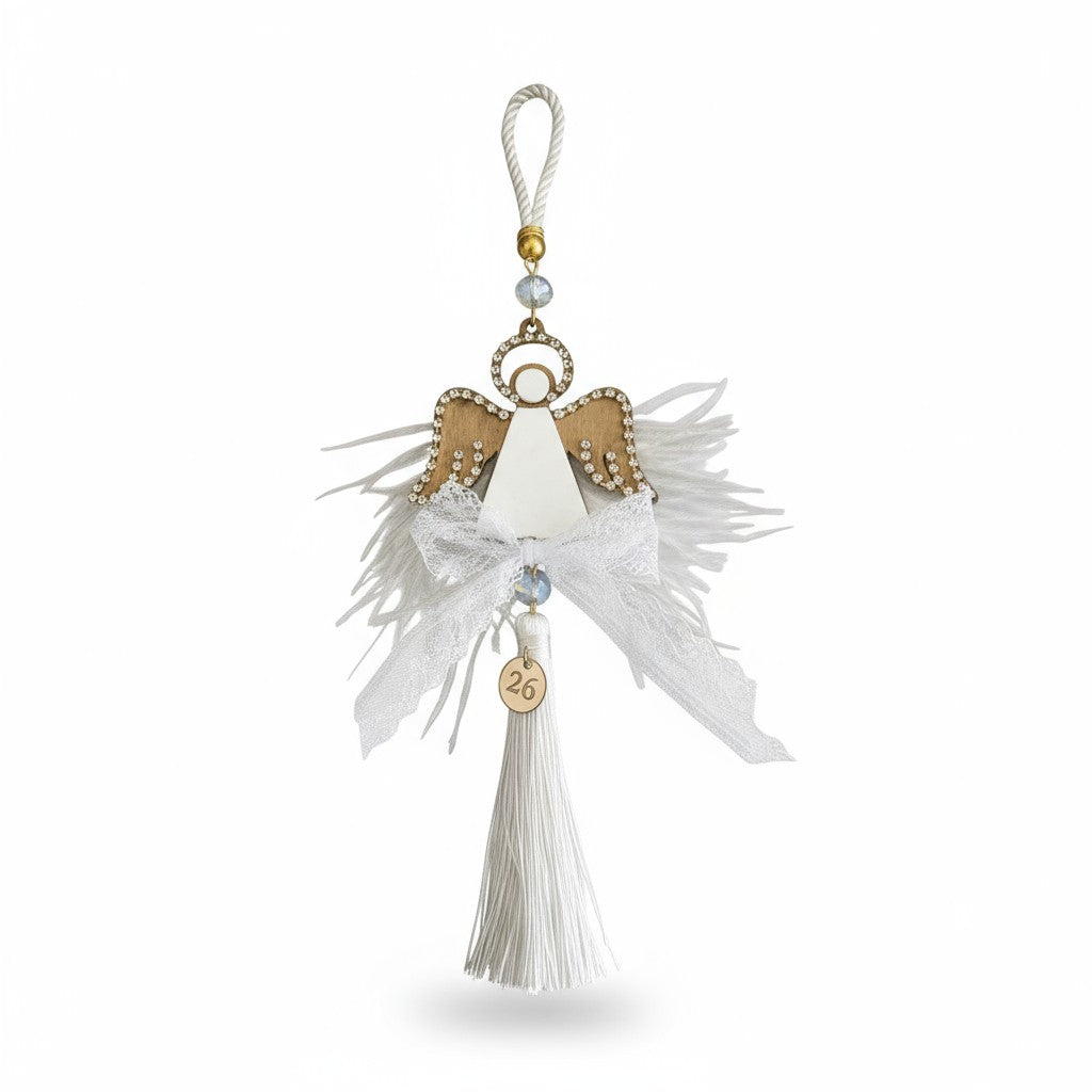 Χειροποίητο γούρι άγγελος με ξύλο, λευκό plexiglass, στρας και λευκή φούντα – So Cute by Dimi