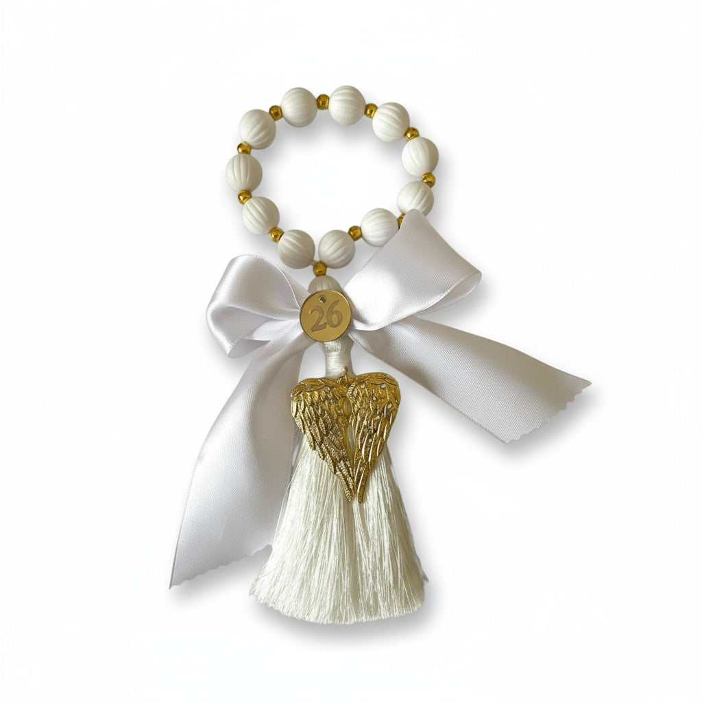 Κρεμαστό γούρι με φτερά αγγέλου, φούντα και σατέν φιόγκο – So Cute by Dimi