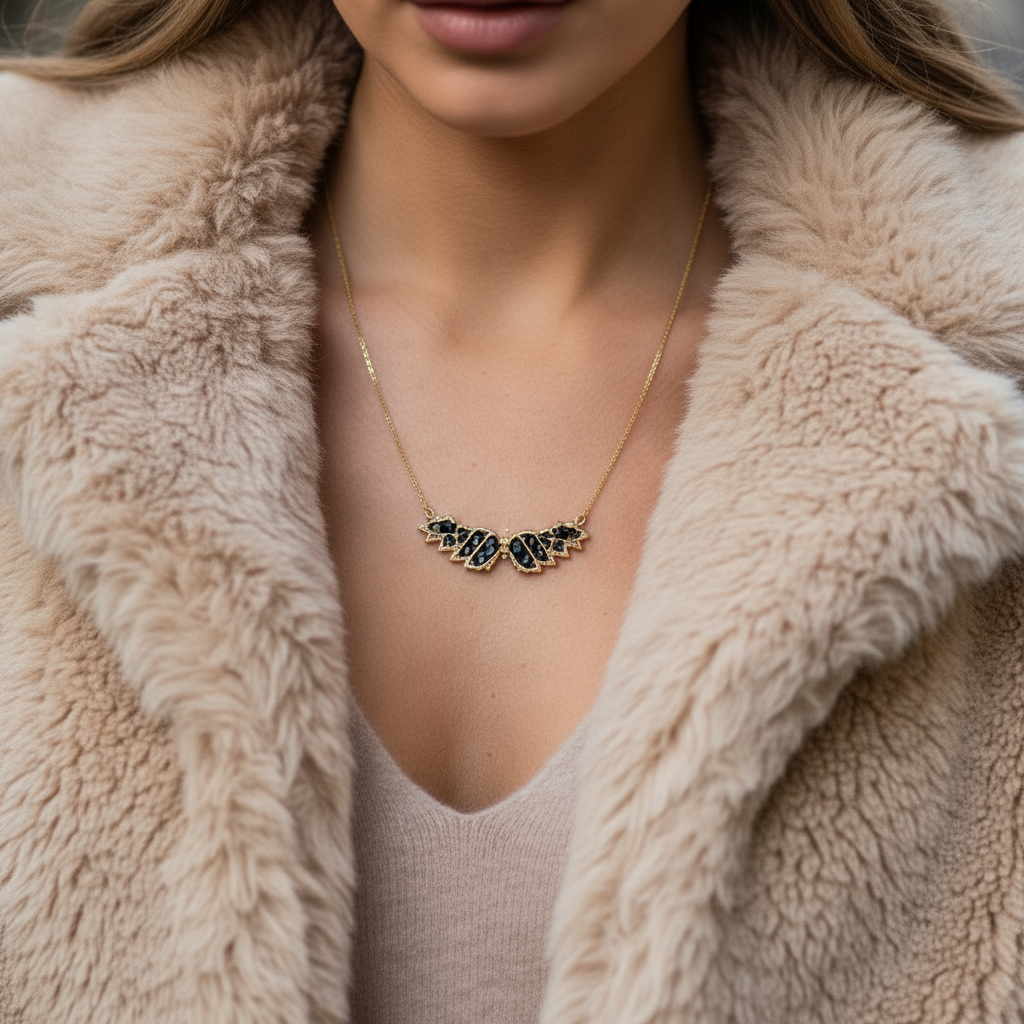 Ατσάλινο κολιέ Angel Wings με μοτίφ φτερά αγγέλου από χάντρες Miyuki – So Cute by Dimi