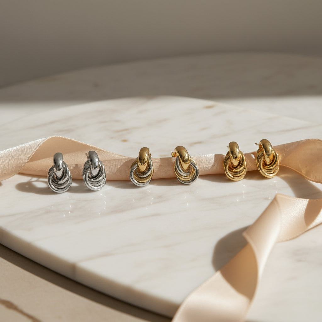 Twist Harmony – Ατσάλινα Σκουλαρίκια Κρίκοι με Κόμπους - So Cute by Dimi