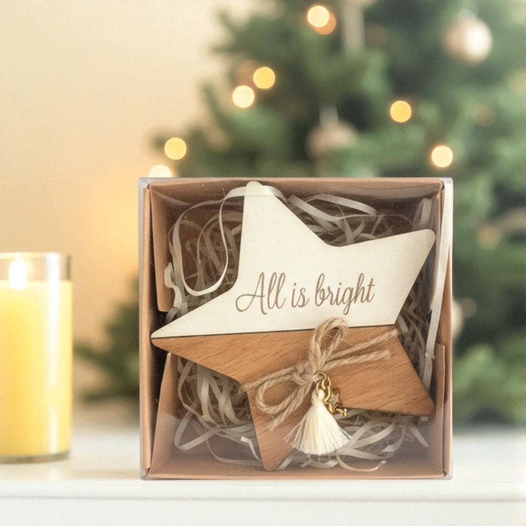 Ξύλινο επιτραπέζιο γούρι All is Bright με φούντα και χαραγμένη ευχή – So Cute by Dimi
