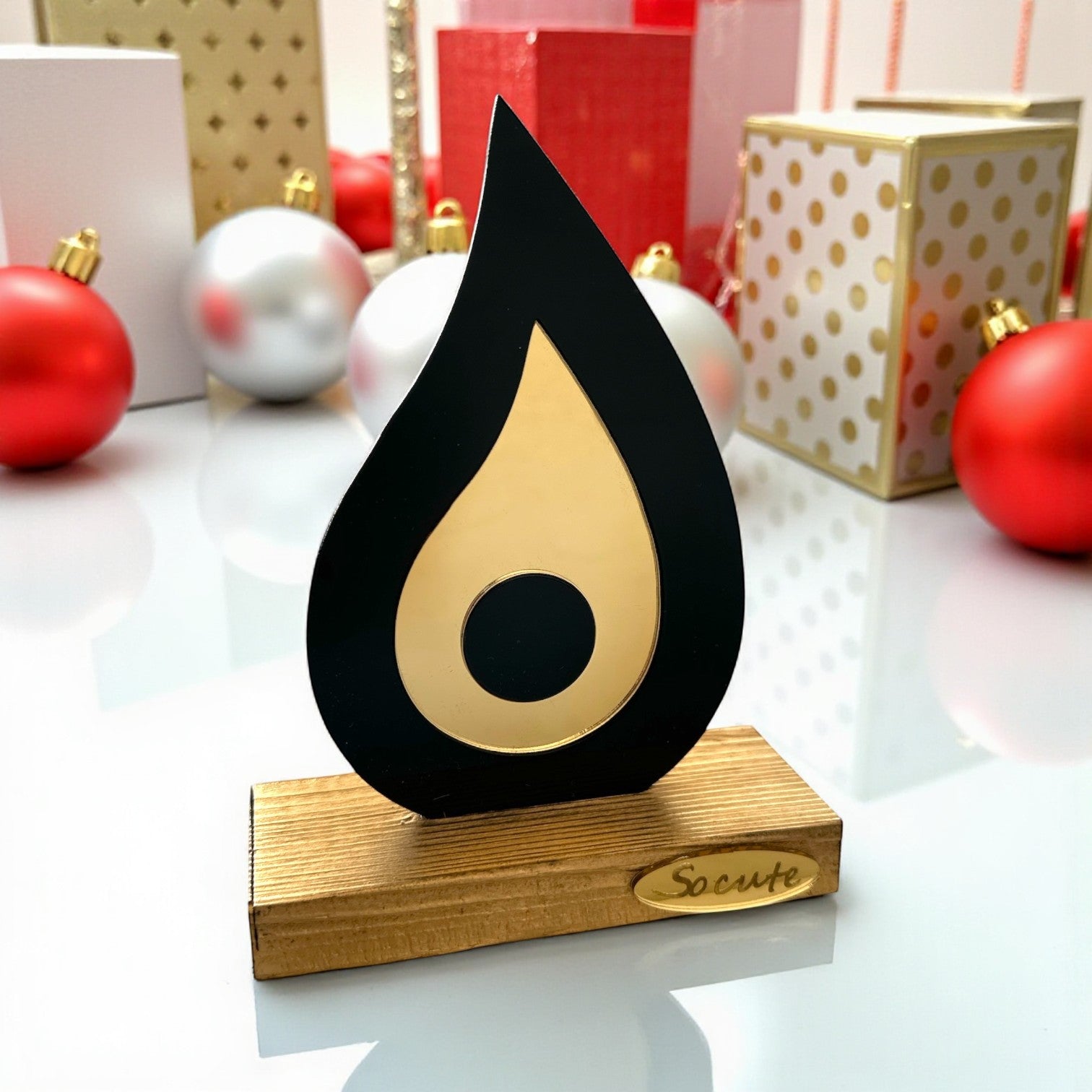 Επιτραπέζιο γούρι μαύρη σταγόνα με μάτι plexiglass χρυσού καθρέφτη – So Cute by Dimi