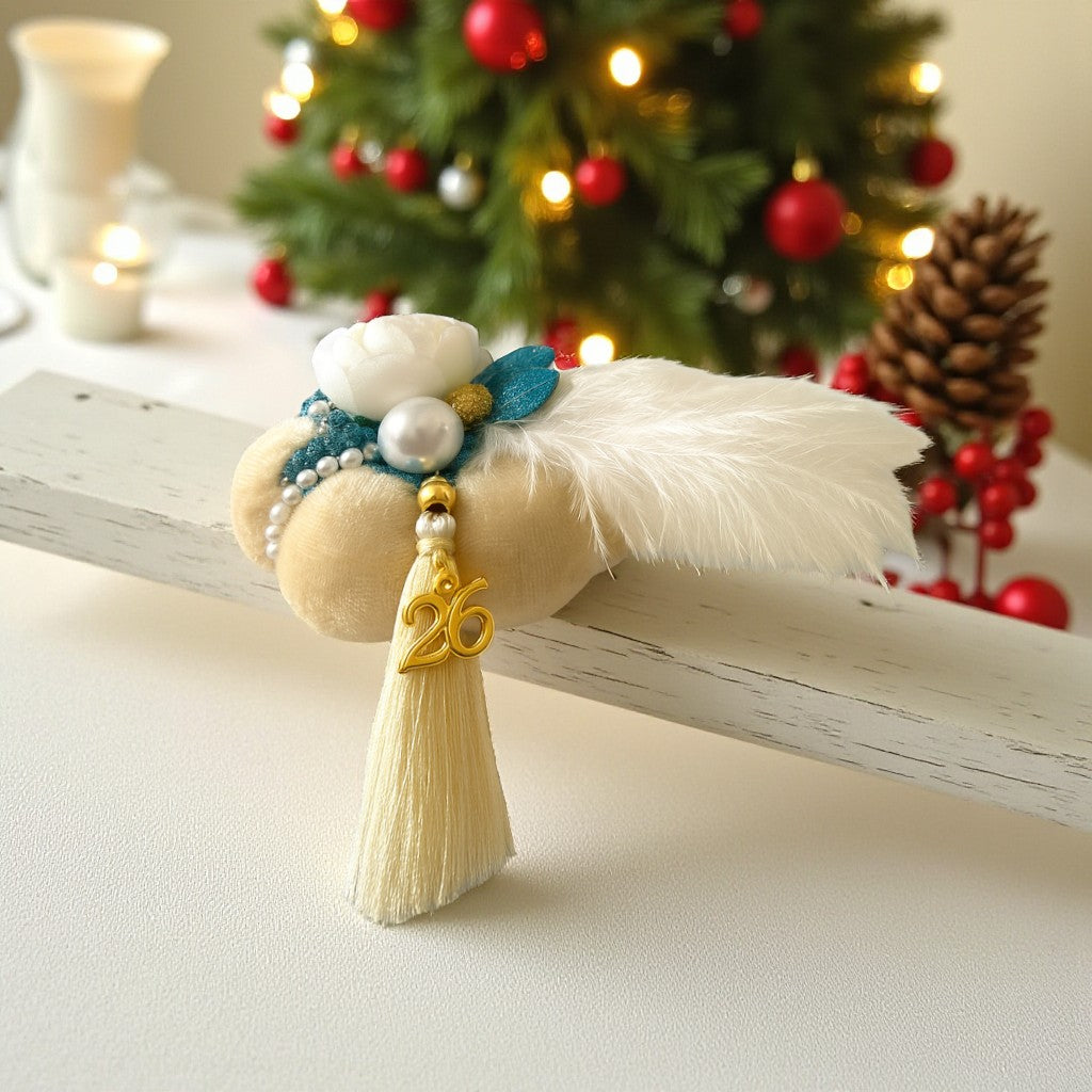 Χειροποίητο γούρι βελούδινη κολοκύθα με πέρλες, φτερό και καρδιά, So Cute by Dimi