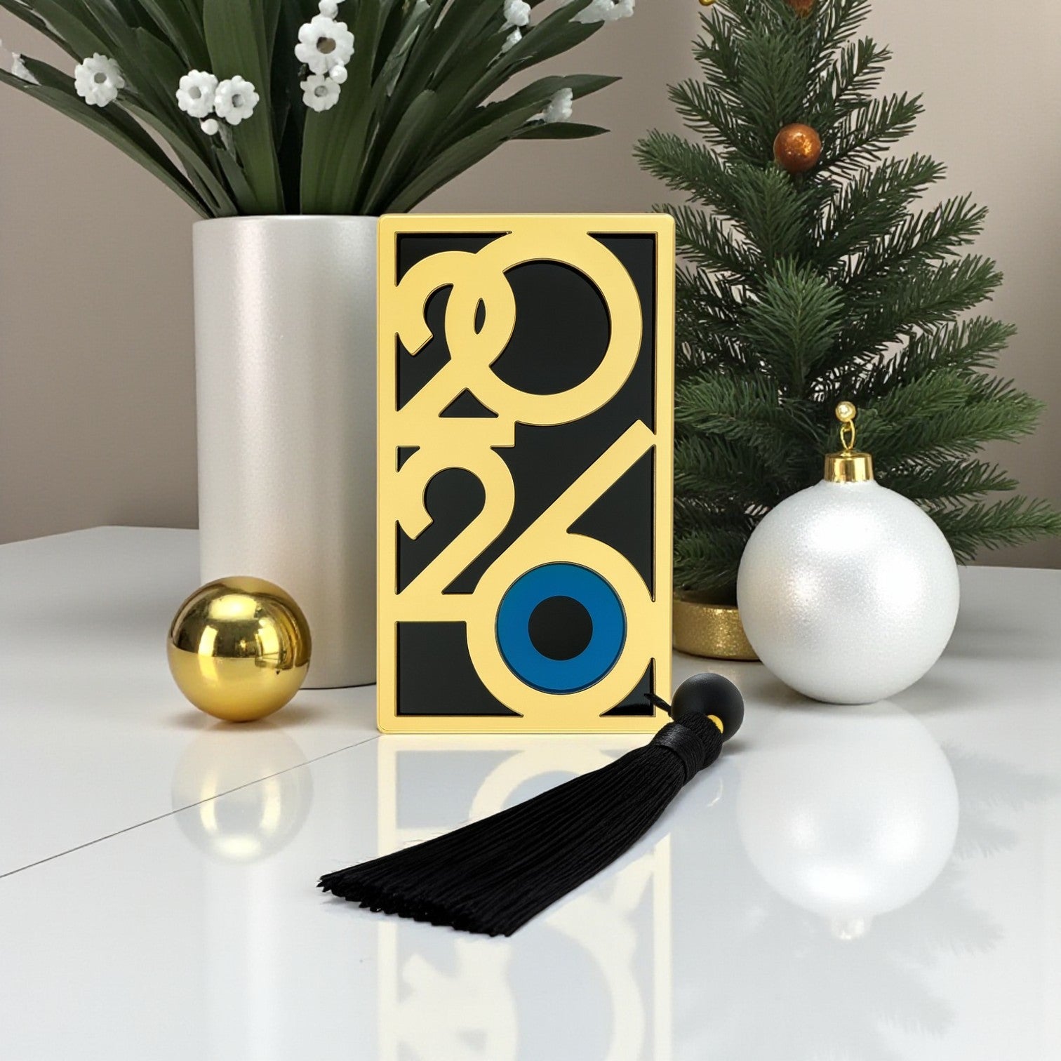 Γούρι 2026 επιτραπέζιο plexiglass καθρέφτης με μάτι και φούντα – So Cute by Dimi