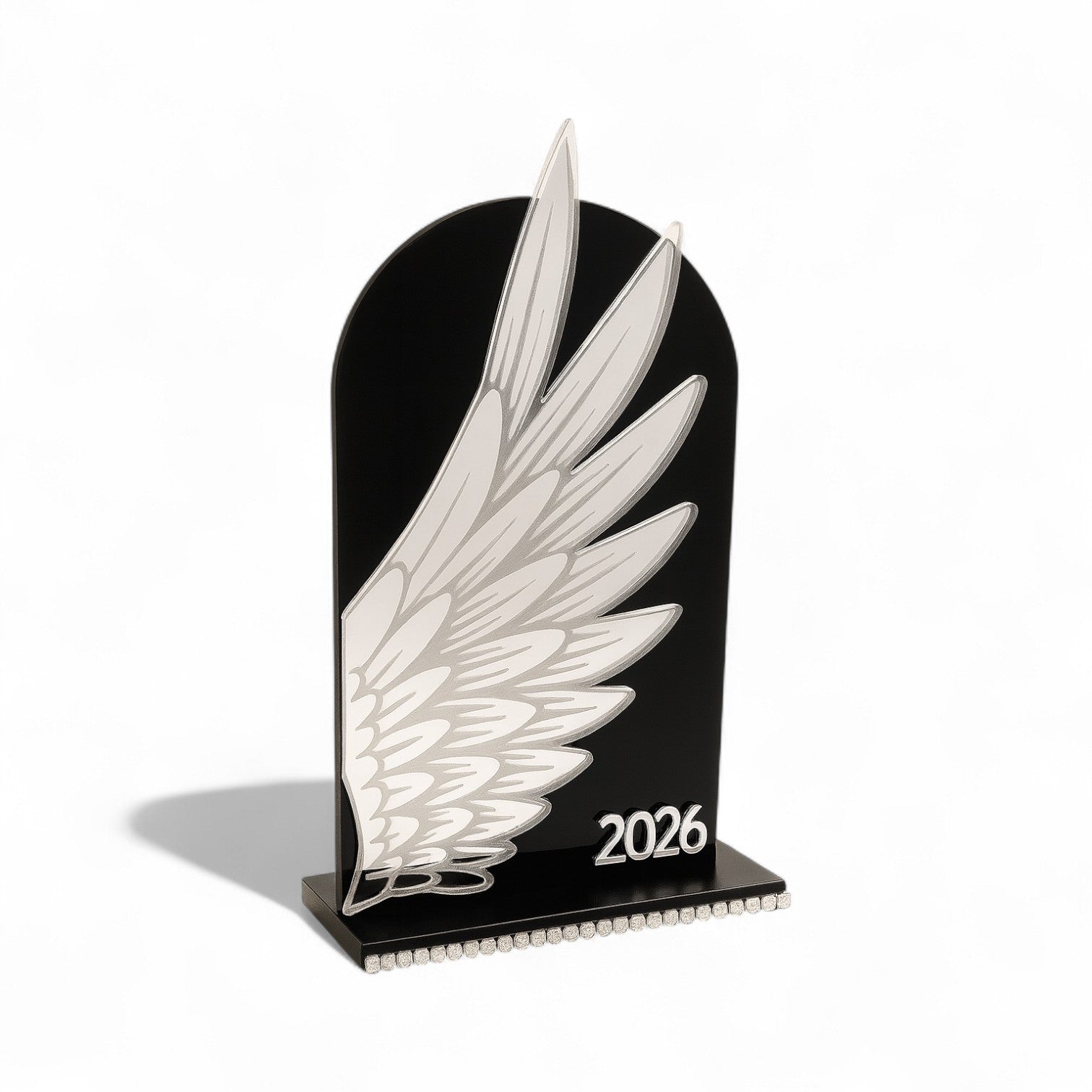 Γούρι Angel Wing 2026, επιτραπέζιο χειροποίητο με φτερό αγγέλου από plexiglass καθρέφτη σε ξύλινη βάση με στρας – πολυτελές διακοσμητικό So Cute by DImi