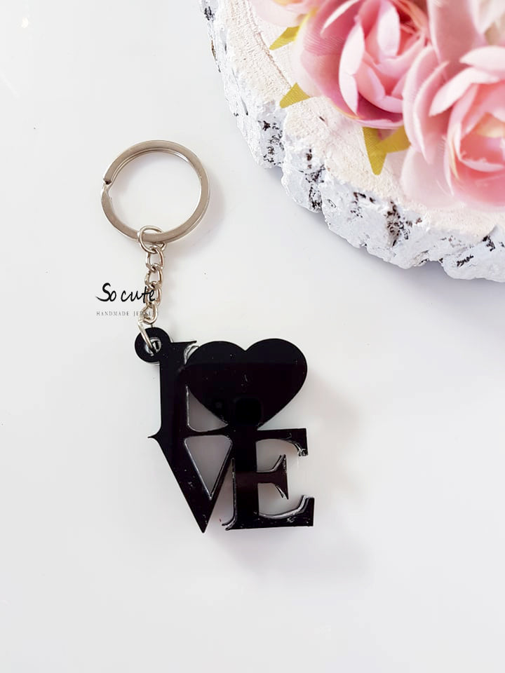 Μπρελόκ πλέξι LOVE - So Cute by Dimi