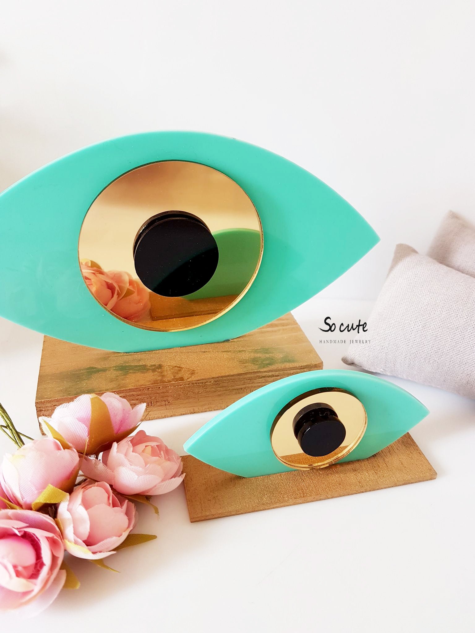 Γούρι πλεξιγκλάς μικρό οβάλ μάτι σε βάση - So Cute by Dimi