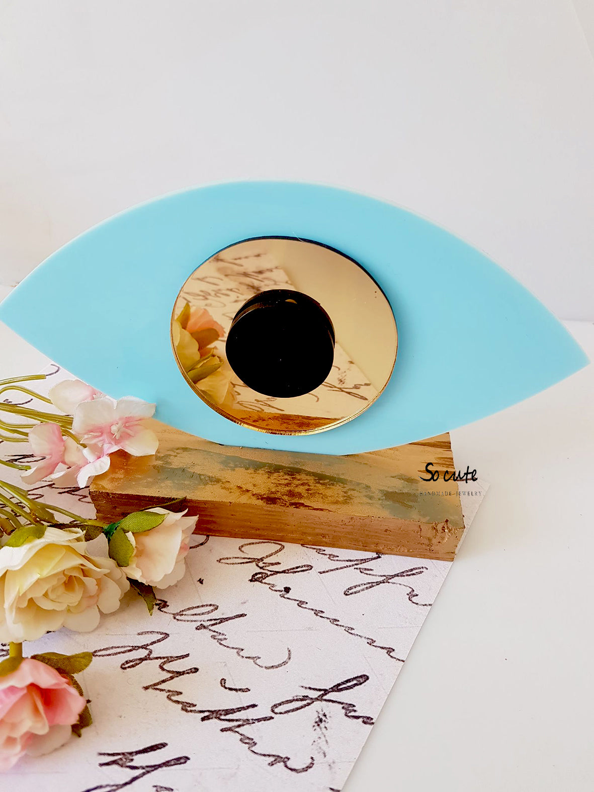 Γούρι οβάλ γαλάζιο μάτι σε βάση - So Cute by Dimi